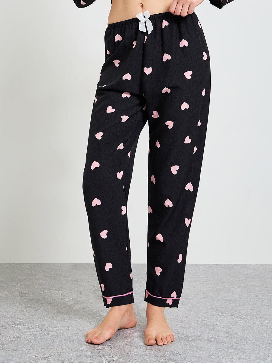 Black Heart Print Long Sleeve Shirt and Pajama Set
