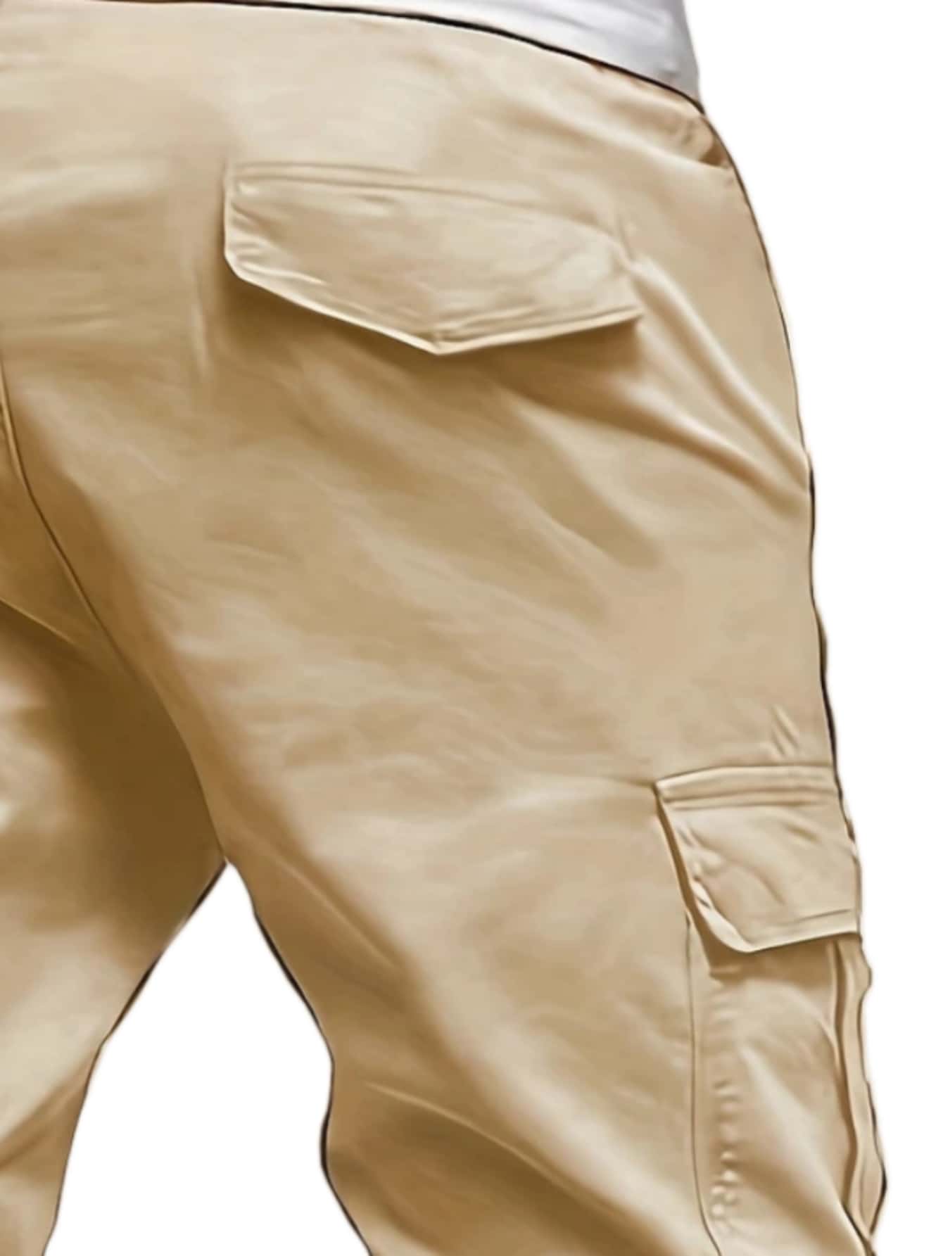 Men Cargo Shorts with Badge Detail