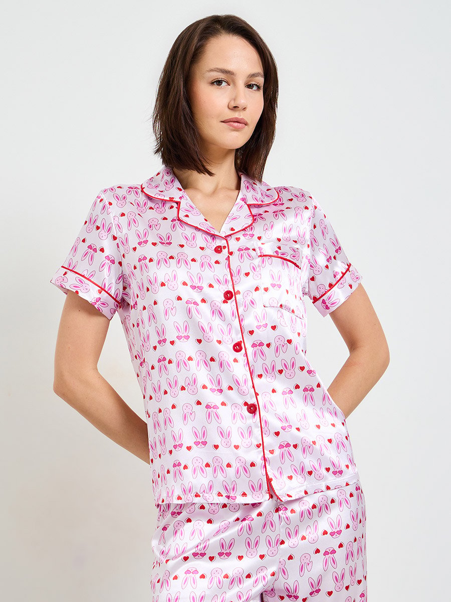 Pink Bunny Print Satin Pajama Set with Short Sleeves and Straight Pants
