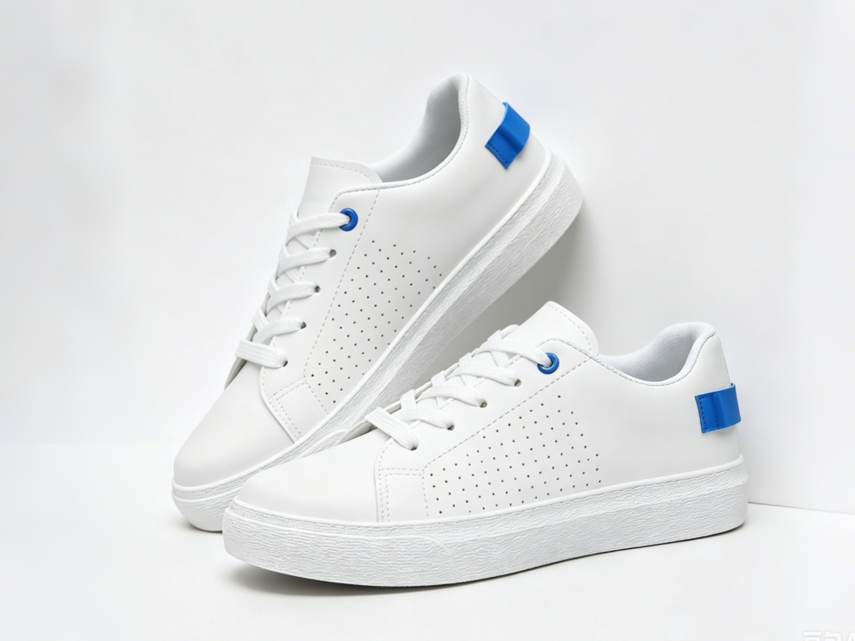 Womens Blue Accent Flat Casual Sneakers