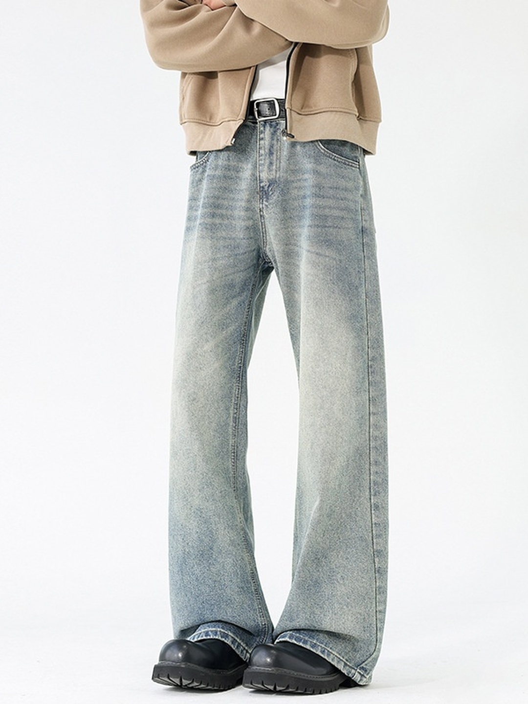 Men Clean Fit Basic Bootcut Jeans