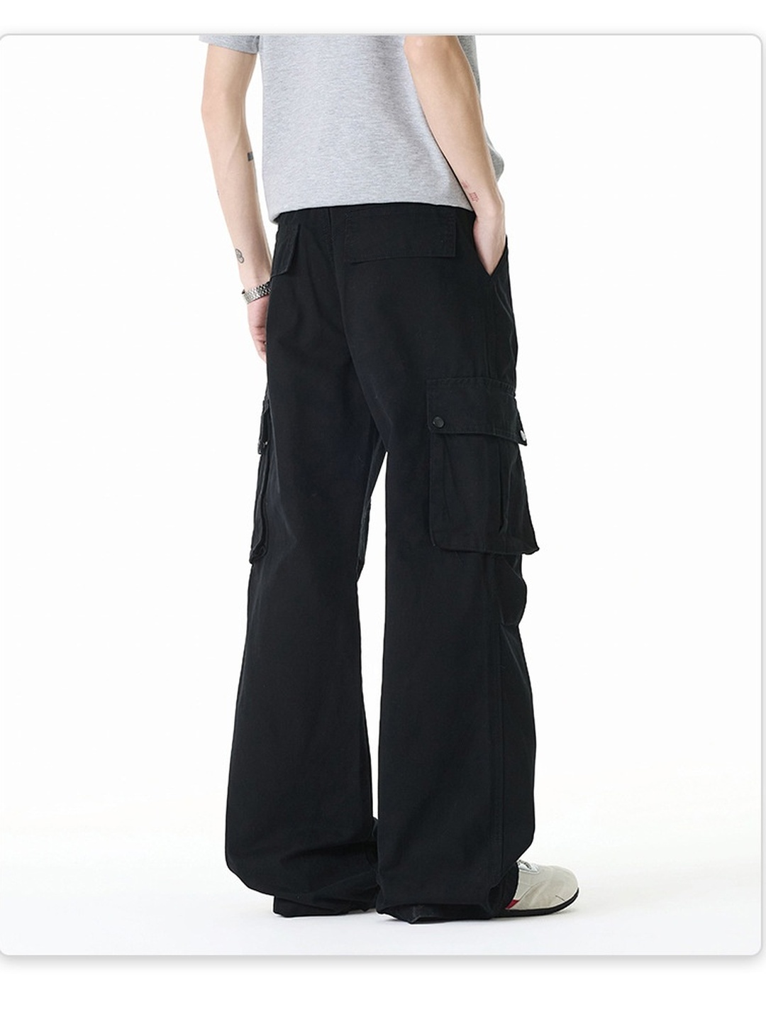 Men Loose Straight Leg Multi-Pocket Casual Trousers