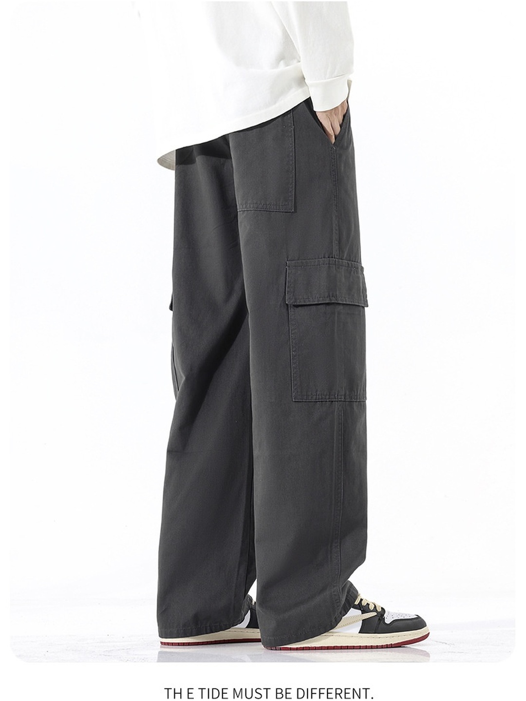 Men Loose Straight Leg Cargo Pants