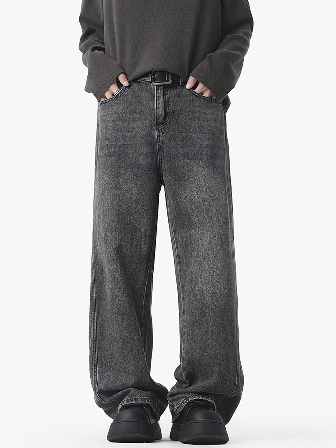 Men Vintage Washed Loose Fit Jeans