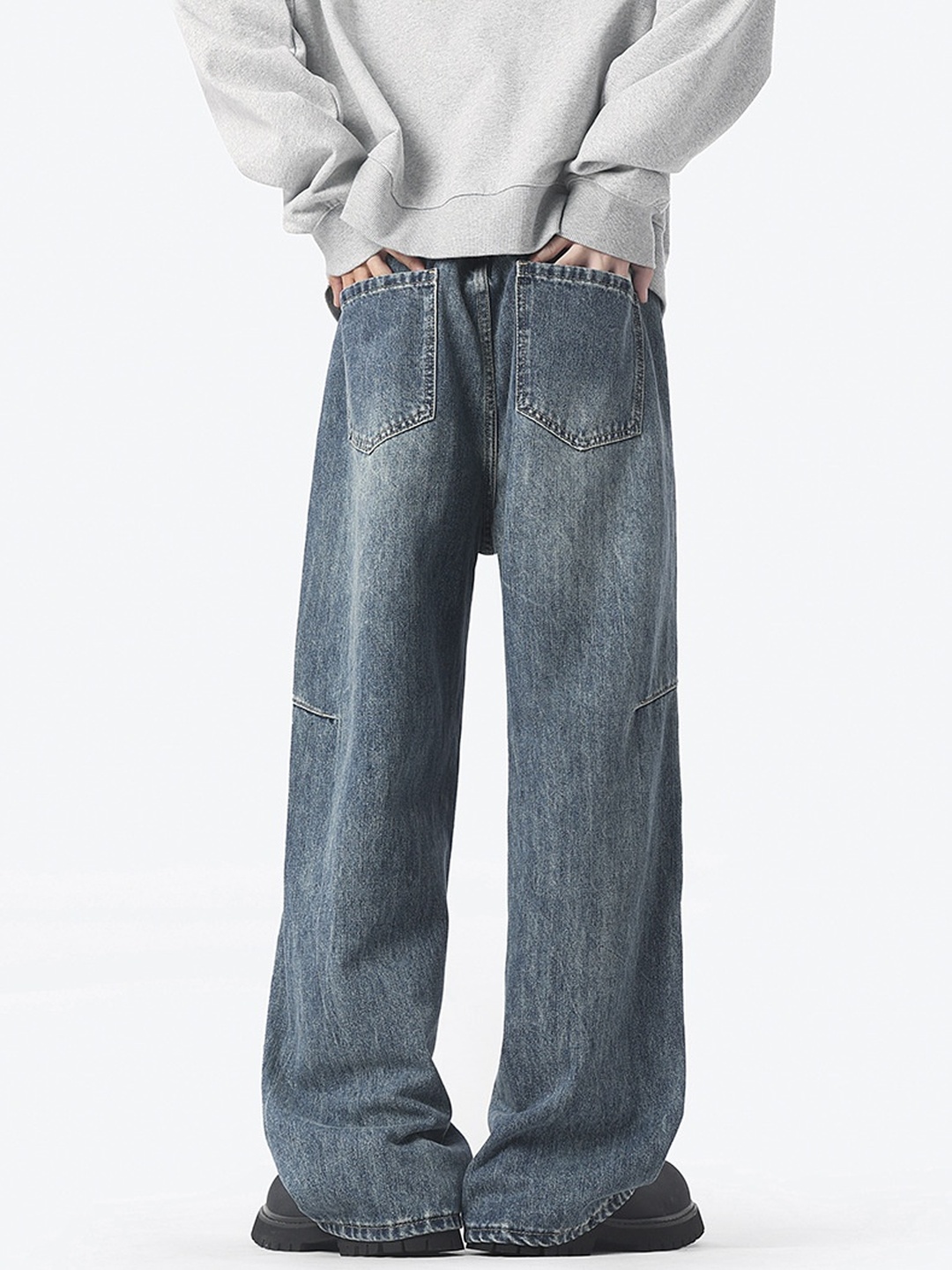 Men Vintage Washed Loose Fit Jeans