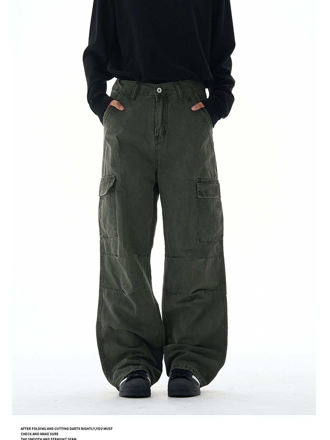 Men Panelled Cargo Baggy Pants