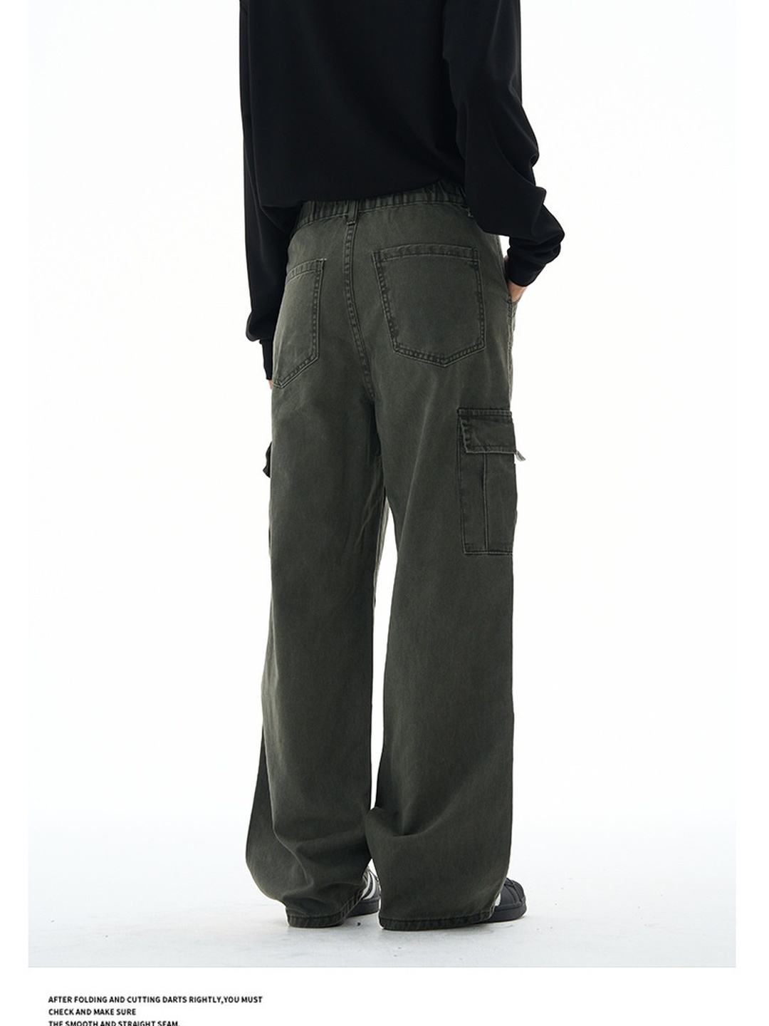 Men Panelled Cargo Baggy Pants