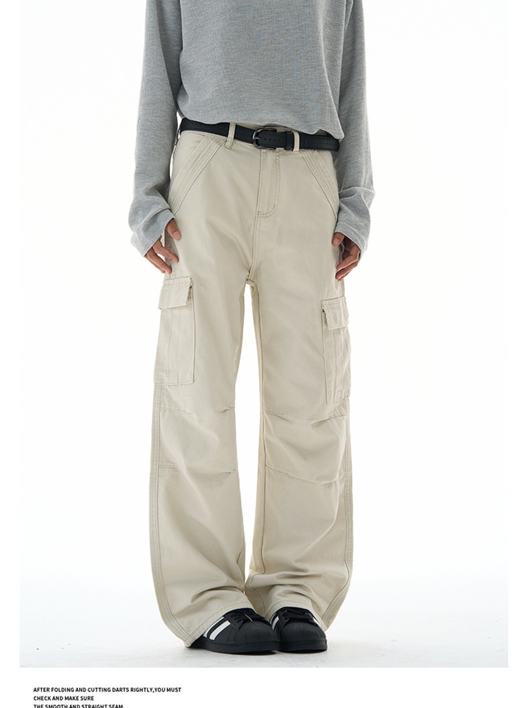Men Panelled Cargo Baggy Pants