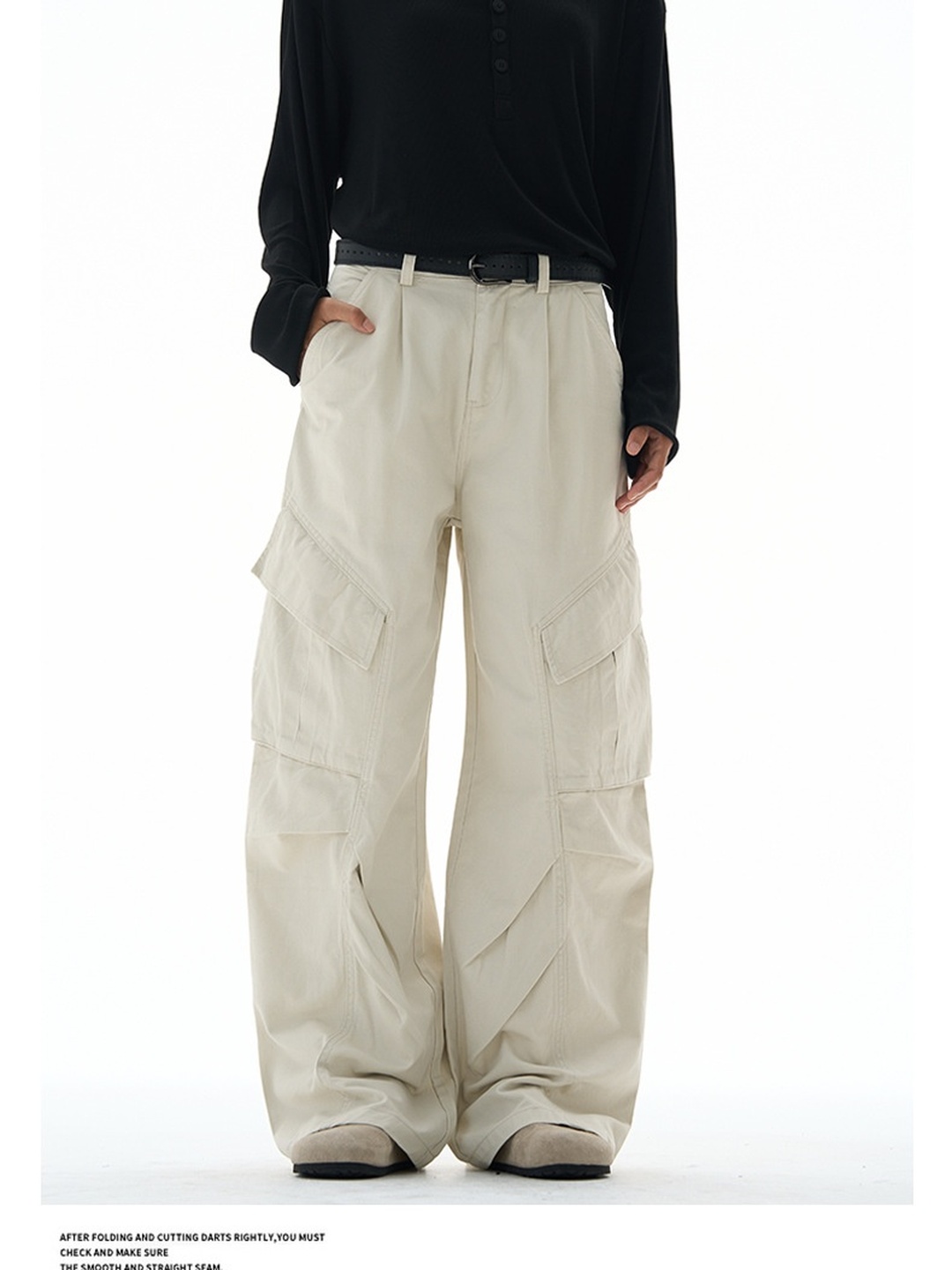 Men Panelled Cargo Baggy Pants