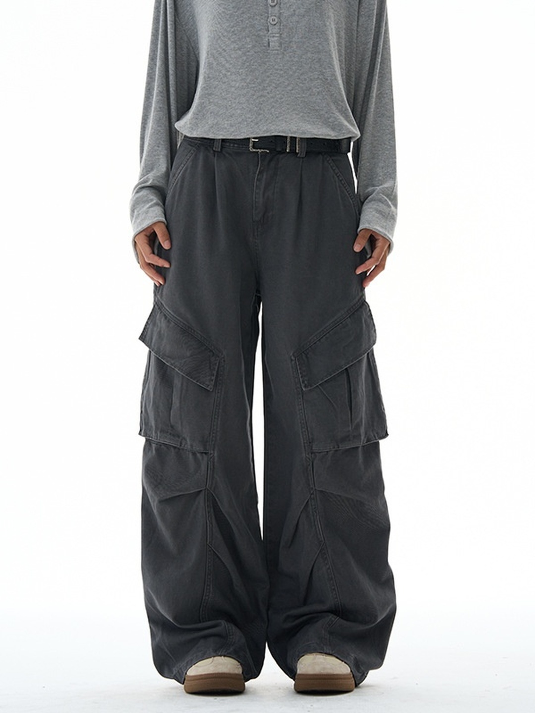 Men Panelled Cargo Baggy Pants