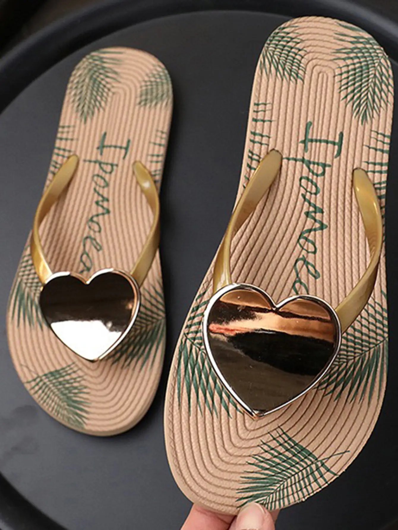Multi-Color Graphic Print Hear Charm Flip-Flops