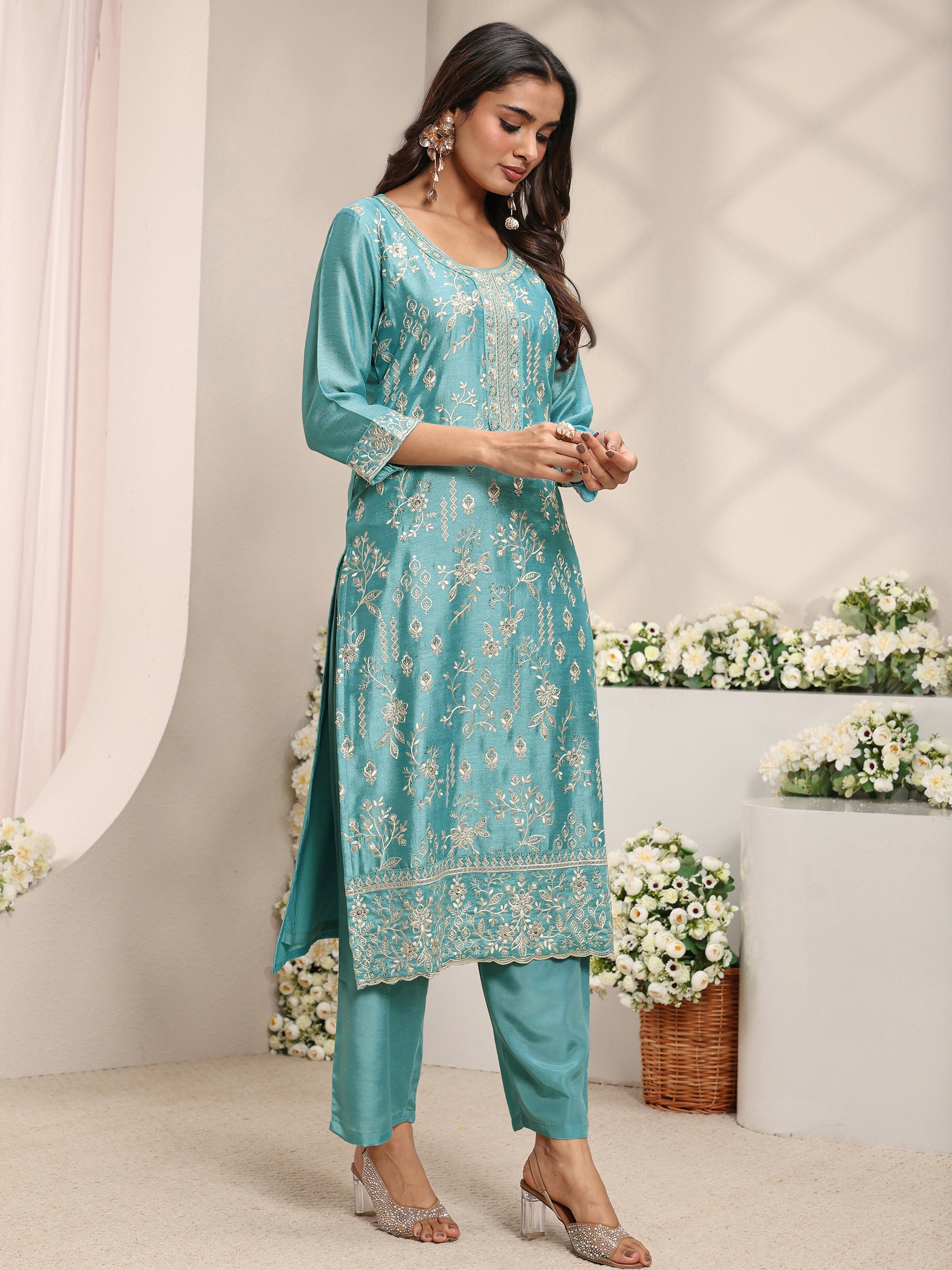 Blue Embroidered Silk Blend Straight Kurta, Pants And Dupatta Set