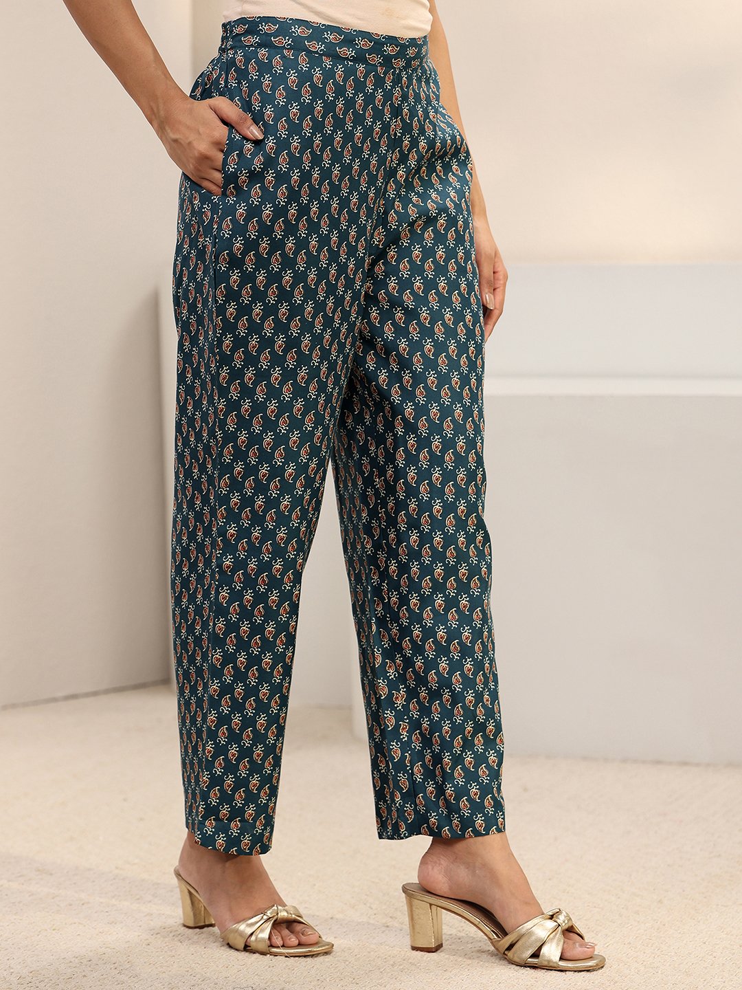 Blue Printed Cotton Blend Straight Kurta, Trousers And Dupatta Set