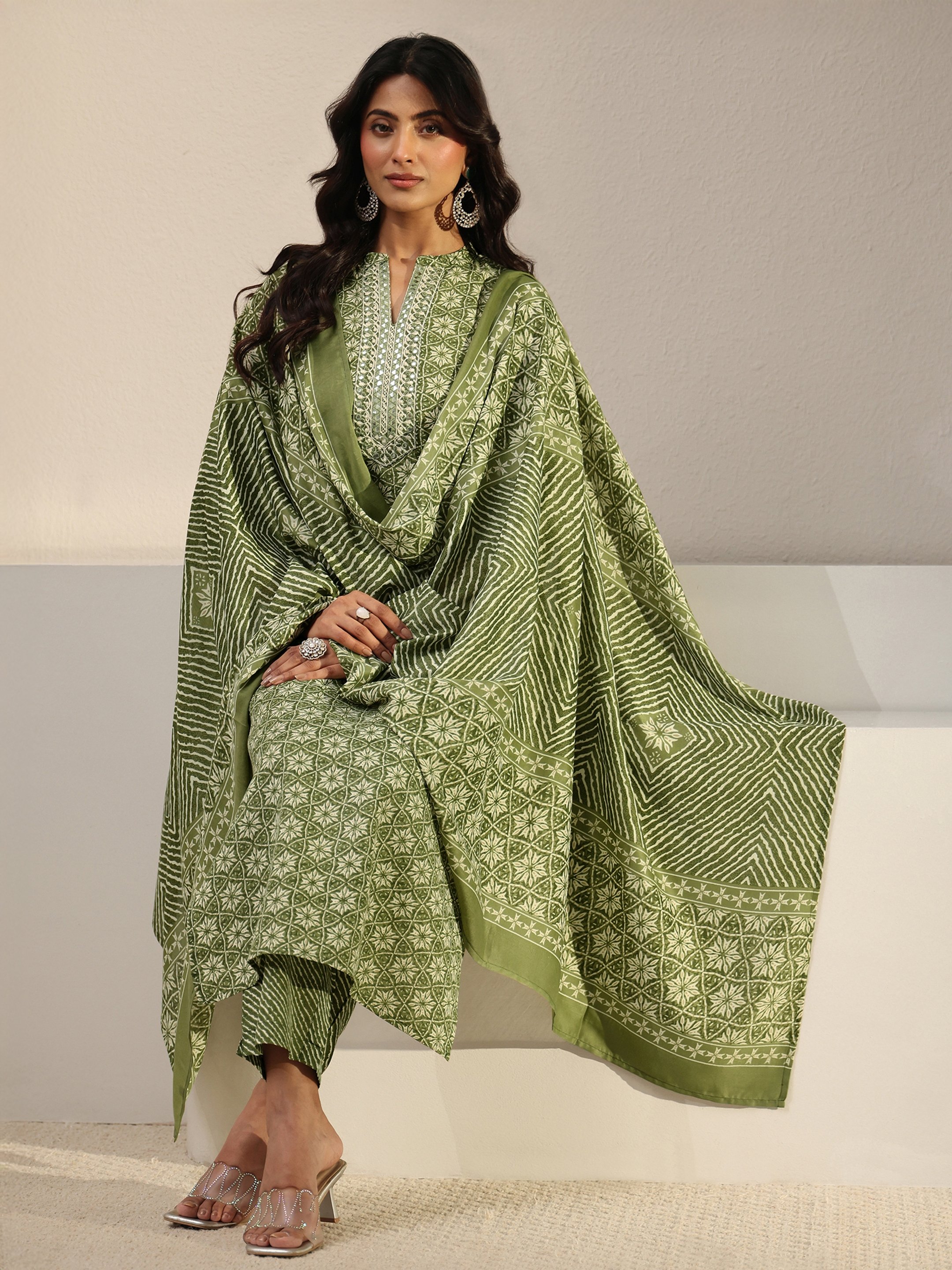 Green Printed Cotton Blend Straight Kurta, Trousers And Dupatta Set