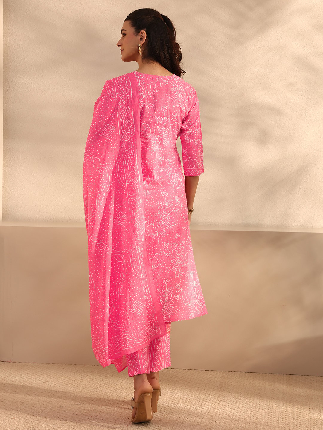 Pink Printed Cotton Straight Kurta, Pants And Dupatta Set