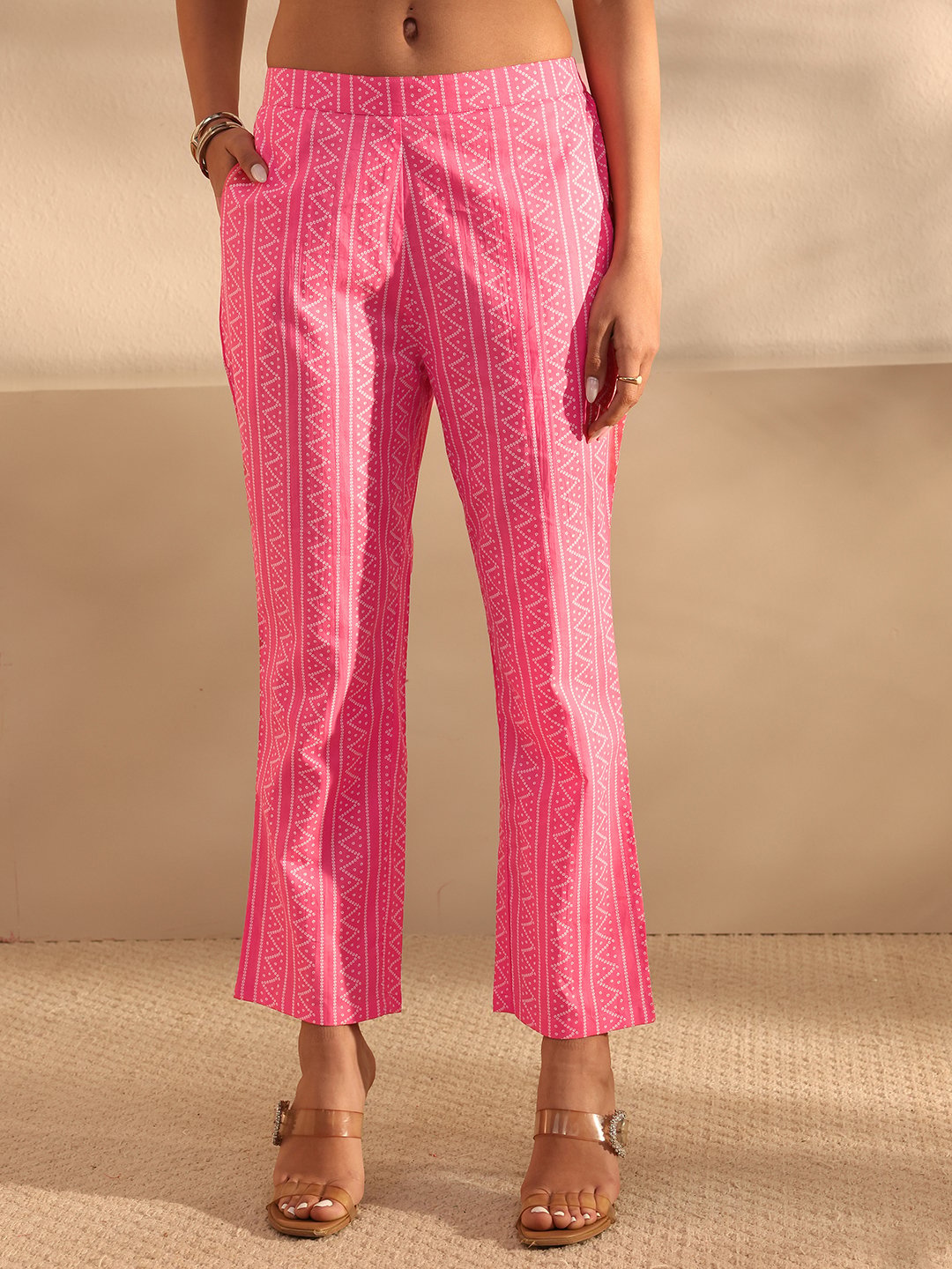 Pink Printed Cotton Straight Kurta, Pants And Dupatta Set