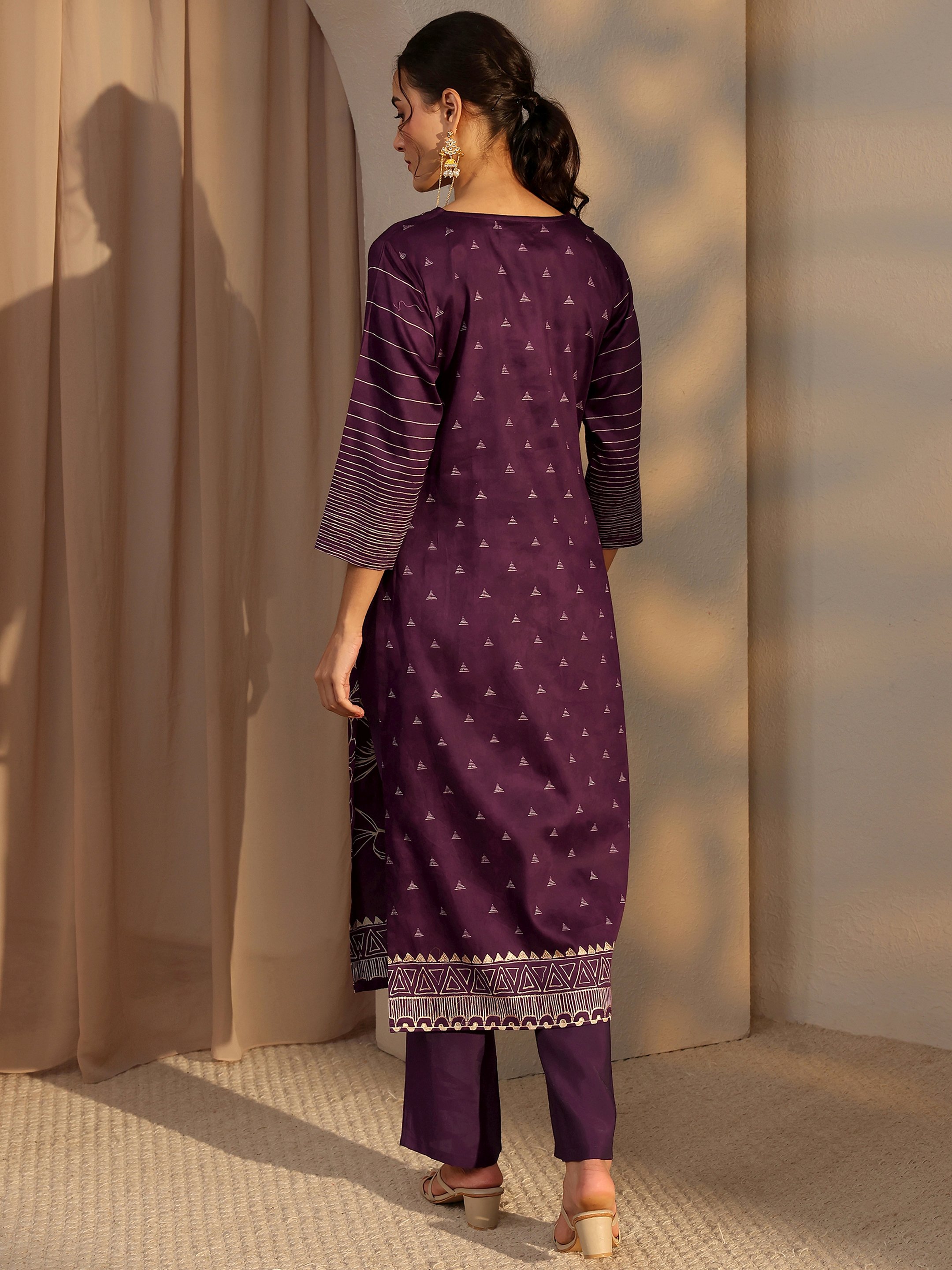Purple Floral Cotton Straight-Fit Kurta