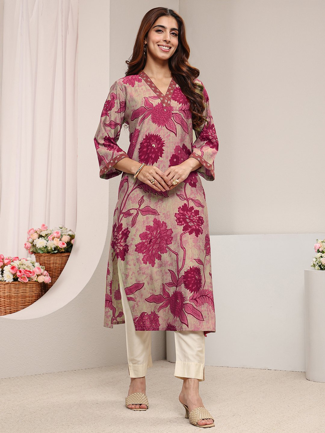 Maroon Floral Silk Blend Straight-Fit Kurta