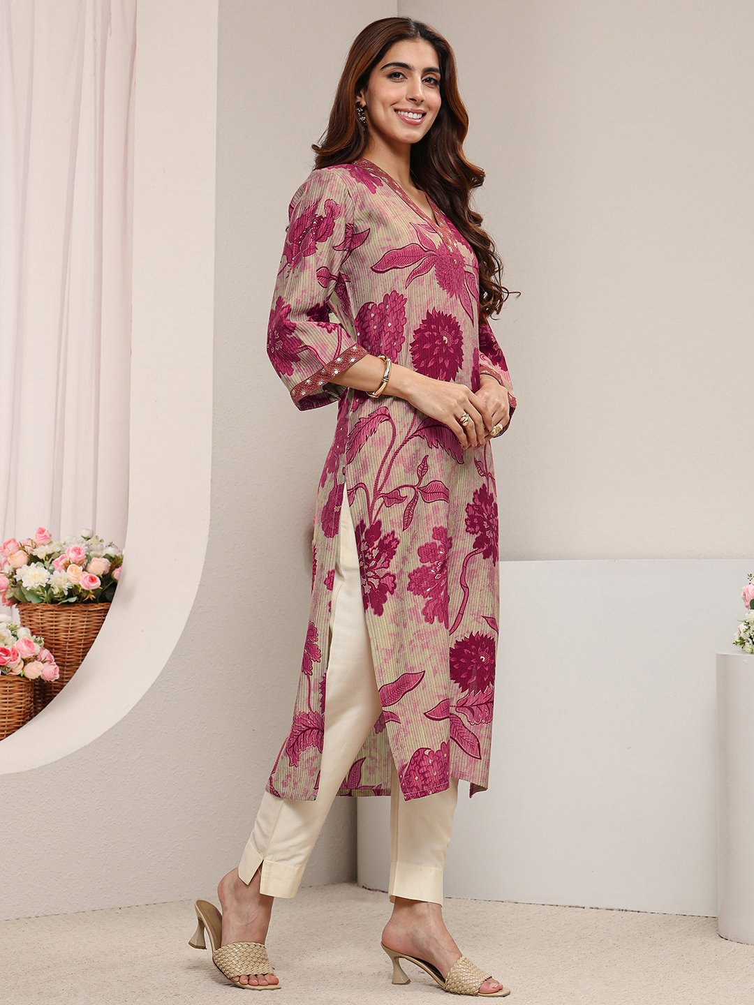 Maroon Floral Silk Blend Straight-Fit Kurta