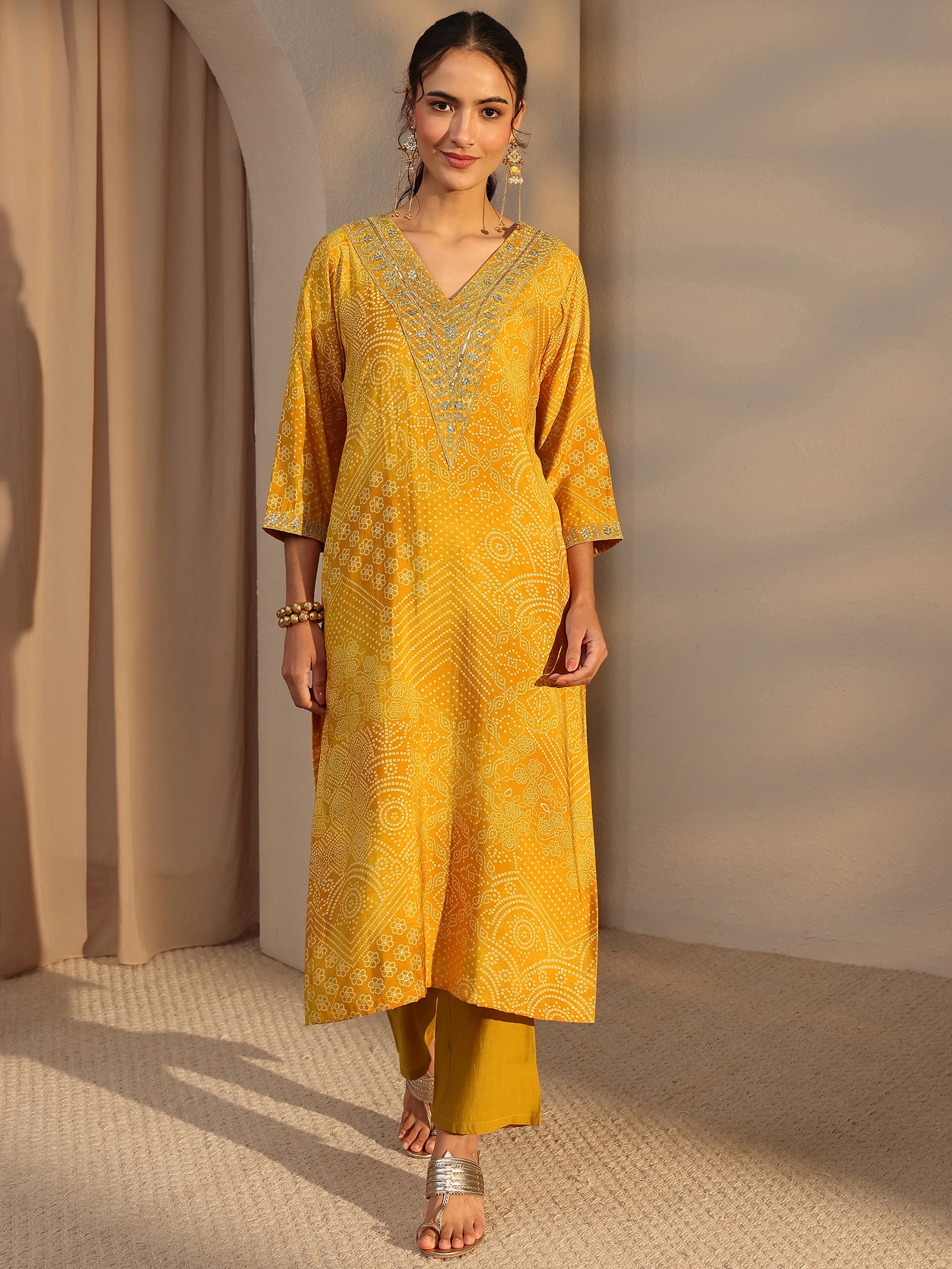 Mustard Bandhani Inspired Print Silk Blend Straight-Fit Kurta