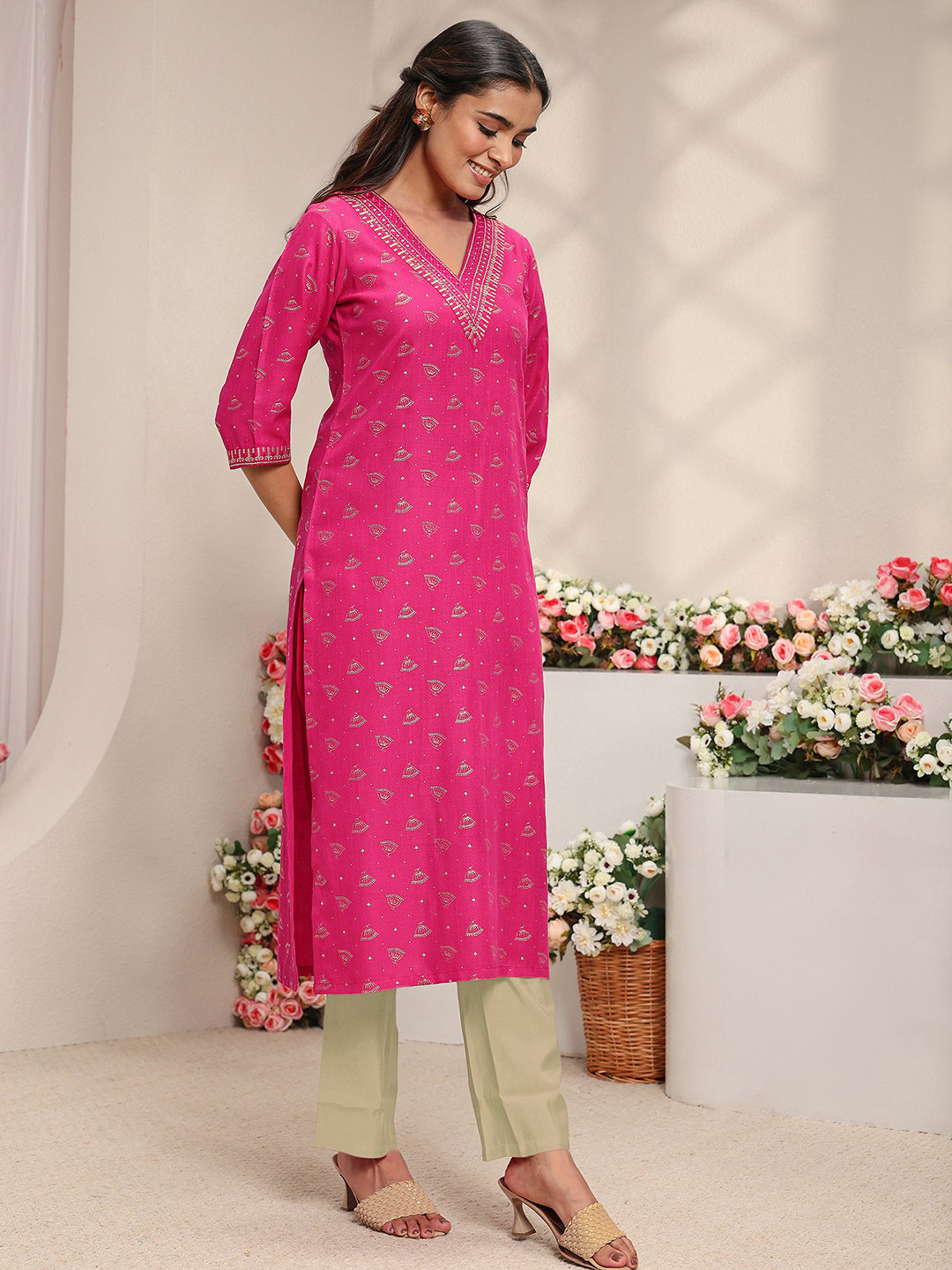 Pink Ethnic Motif Cotton Blend Straight-Fit Kurta