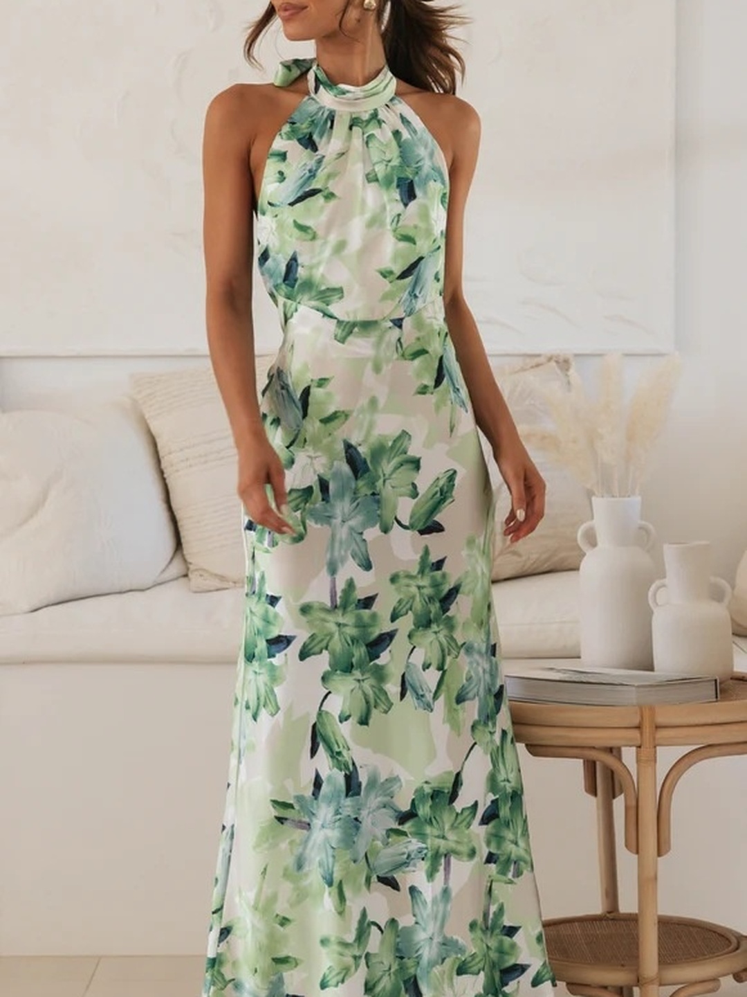 Green Halter Neck Backless Maxi Dress