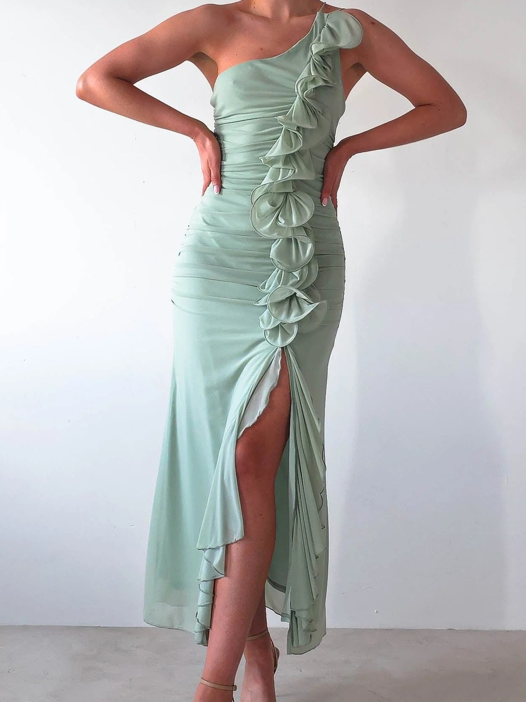 Green Ruffled One Shoulder Bodycon Maxi Dress