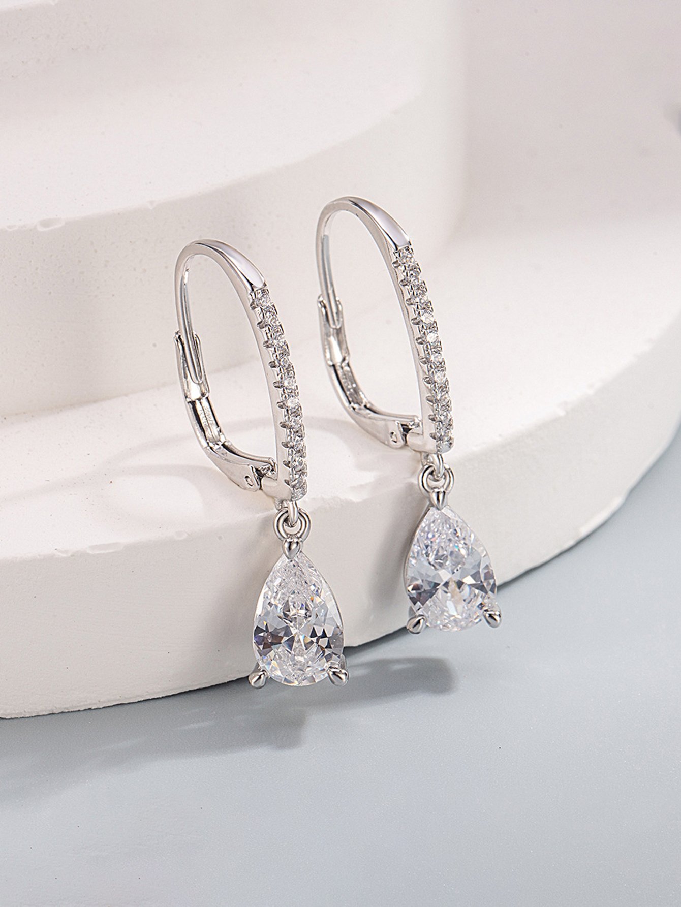 Droplet Zircon Dangle Earrings