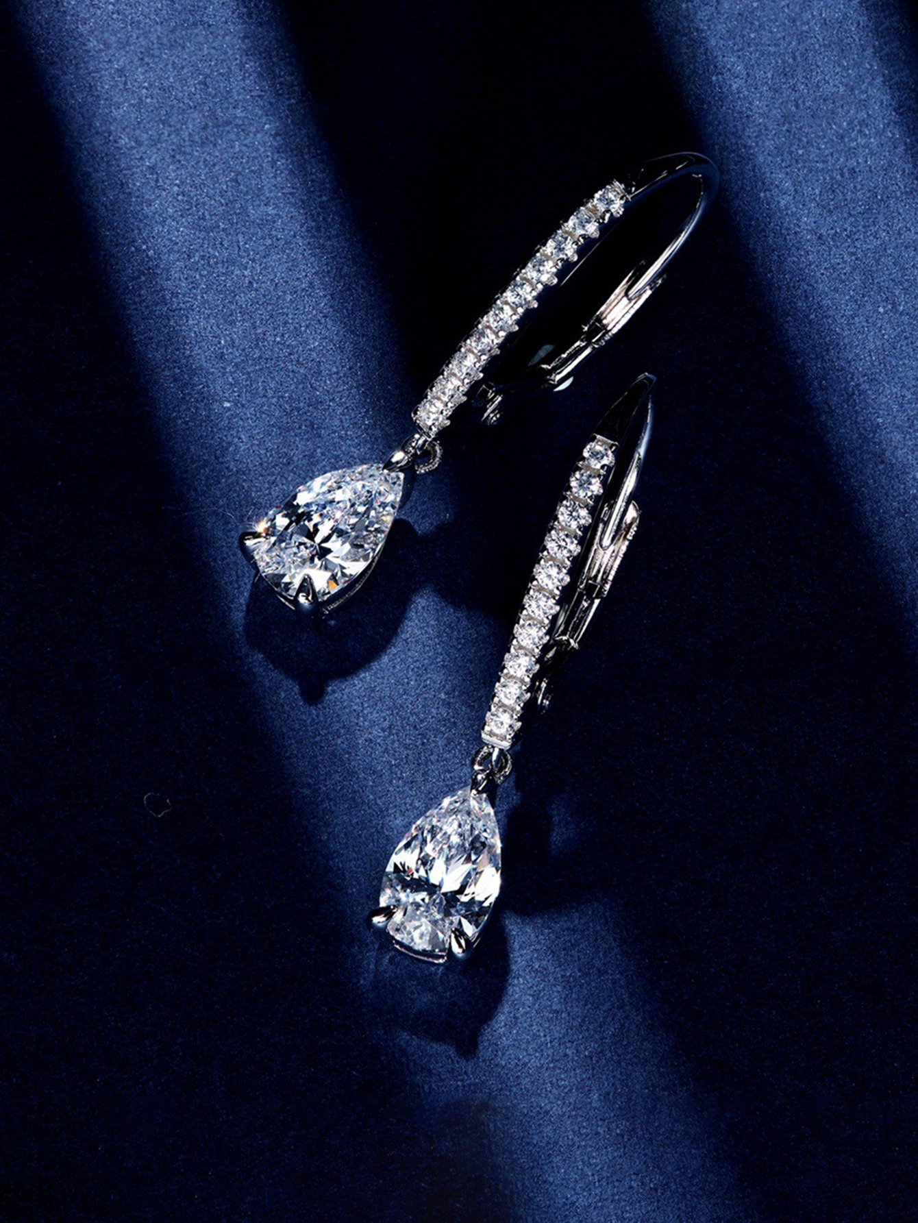 Droplet Zircon Dangle Earrings