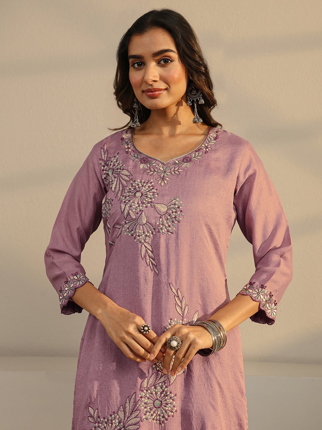 Mauve Embroidered Silk Blend Straight-Fit Kurta, Pants And Dupatta Set
