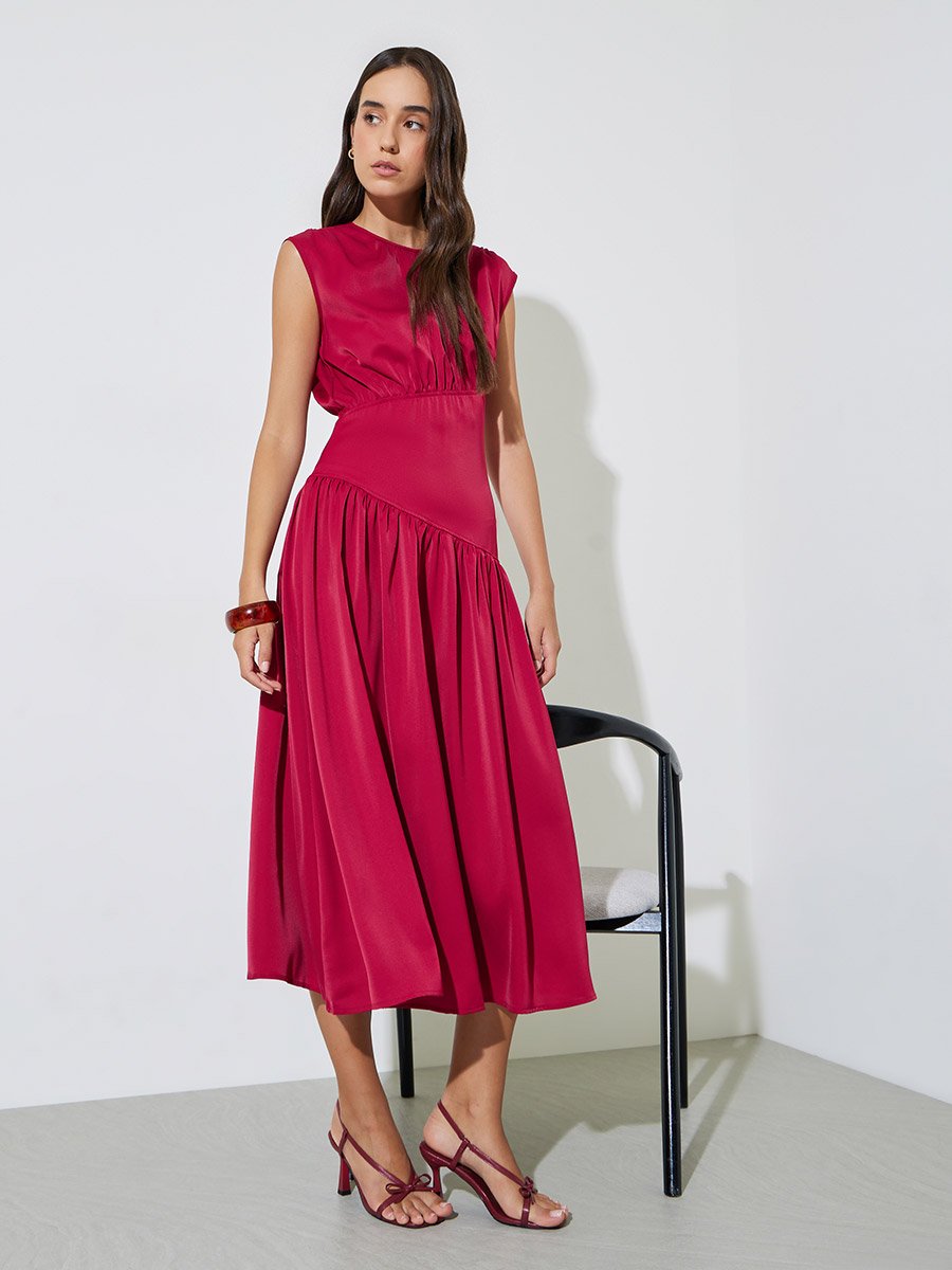 Red Gathered Sleeveless Midi Dress