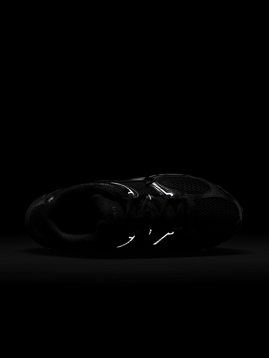 V5 RNR Shoes