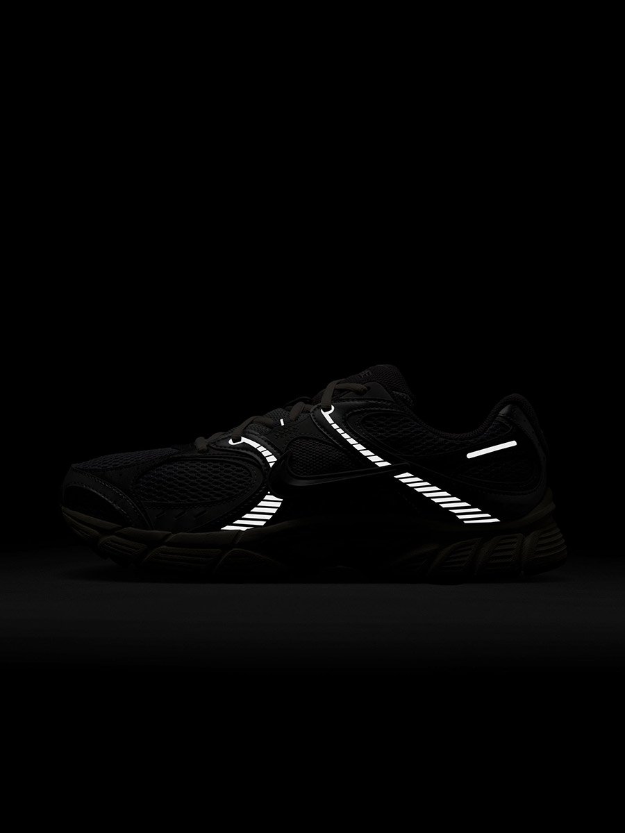 V5 RNR Shoes