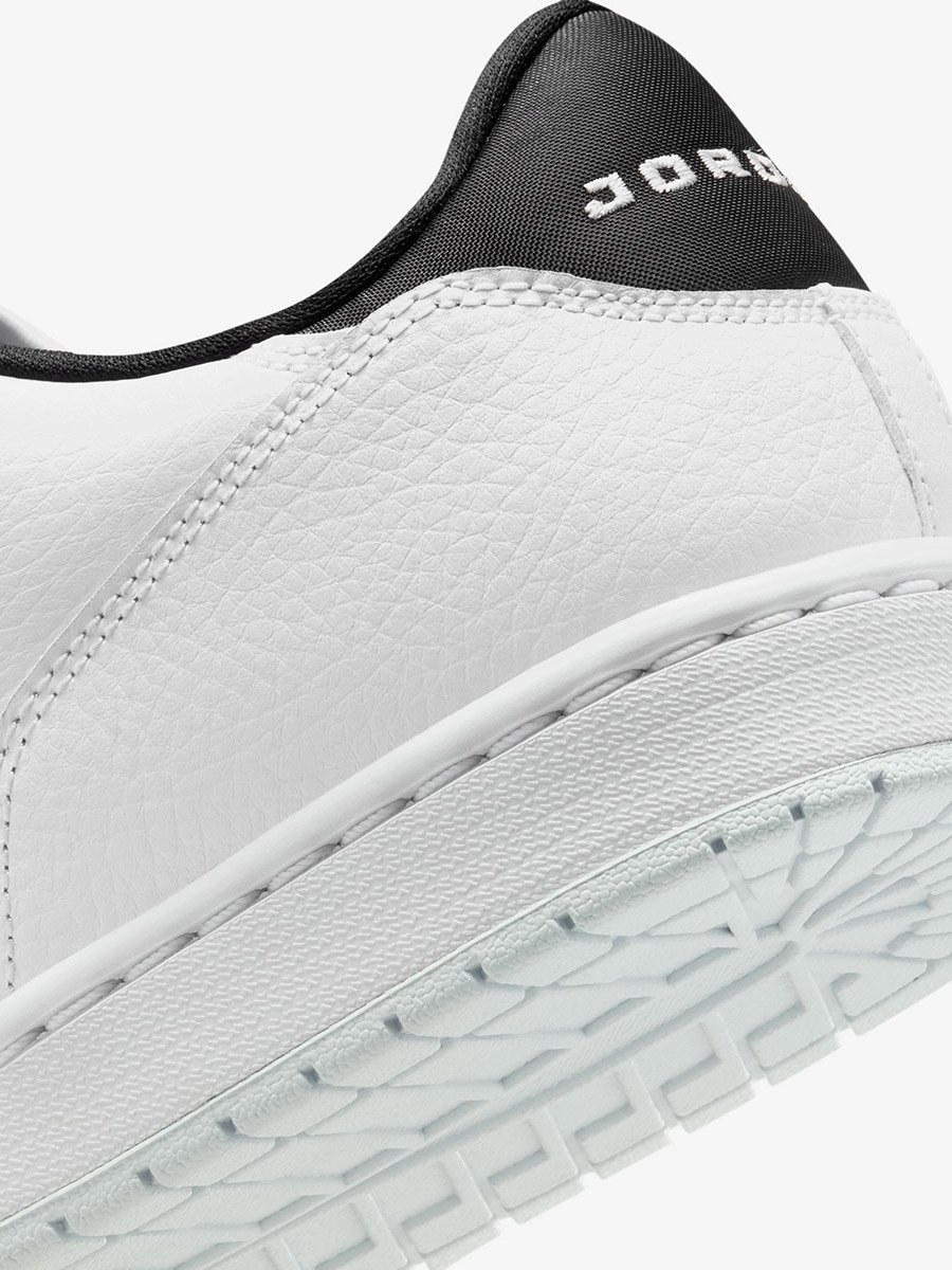 Jordan Court Connect Low Shoes