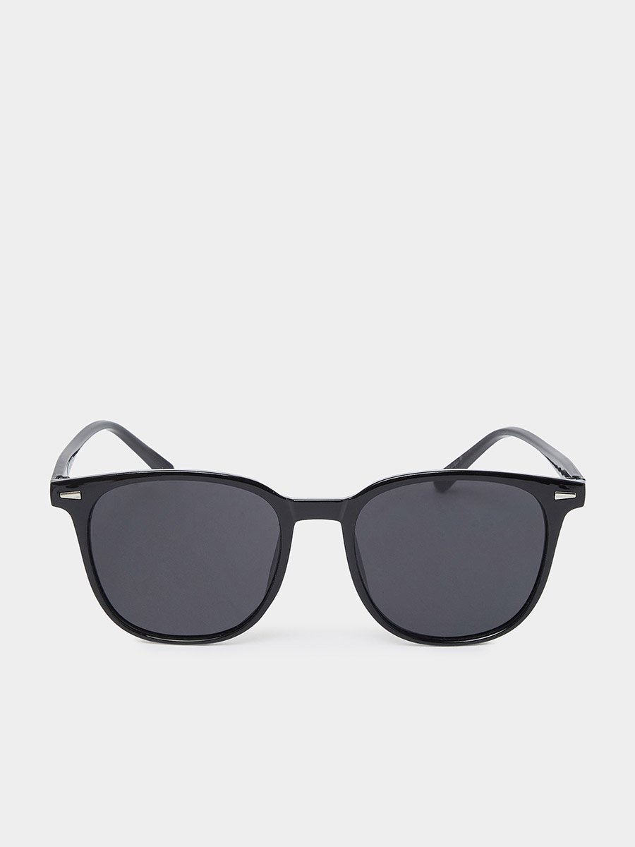 Black Wayfarer Sunglasses