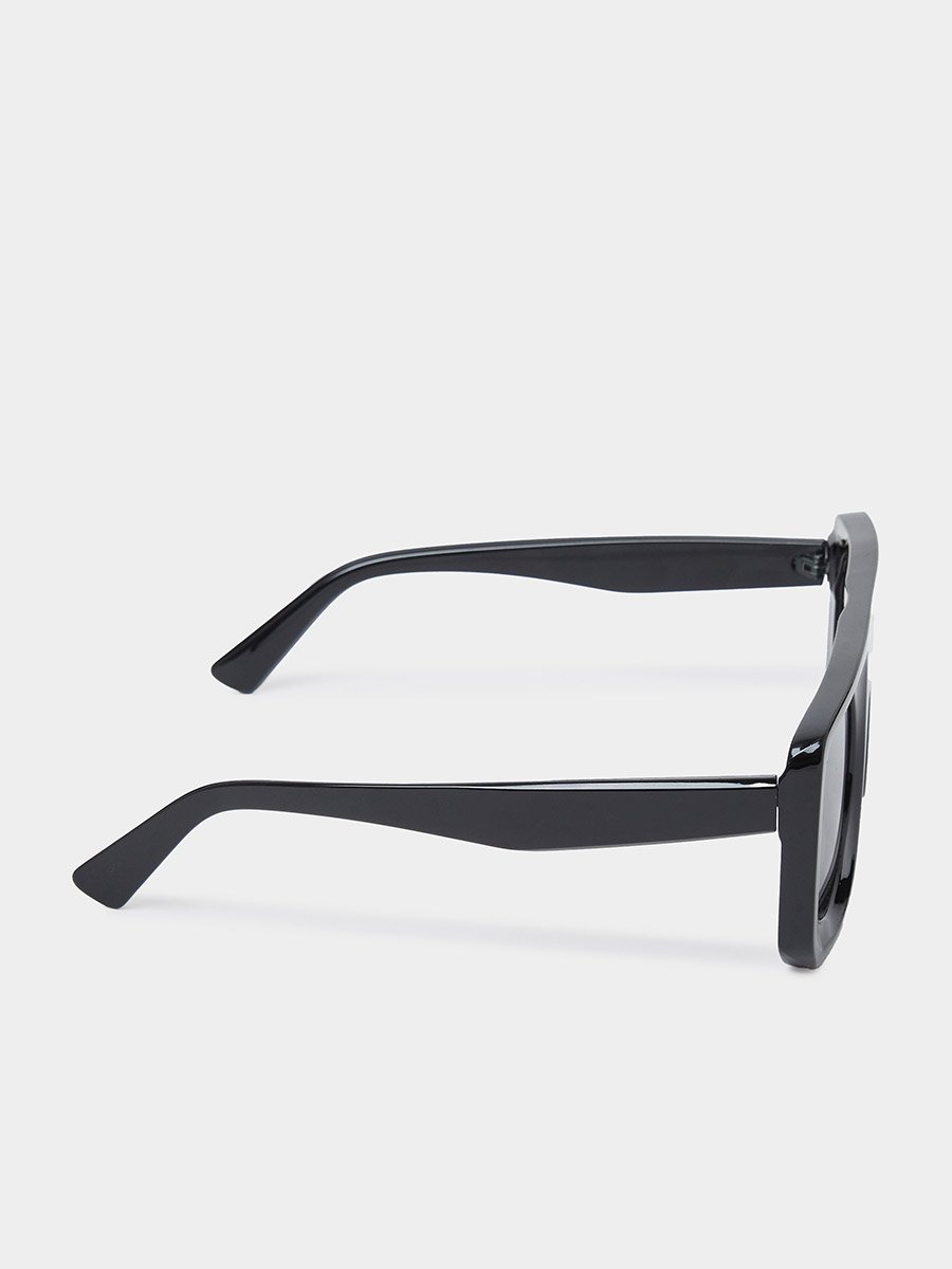 Black Solid Square Frame Sunglasses