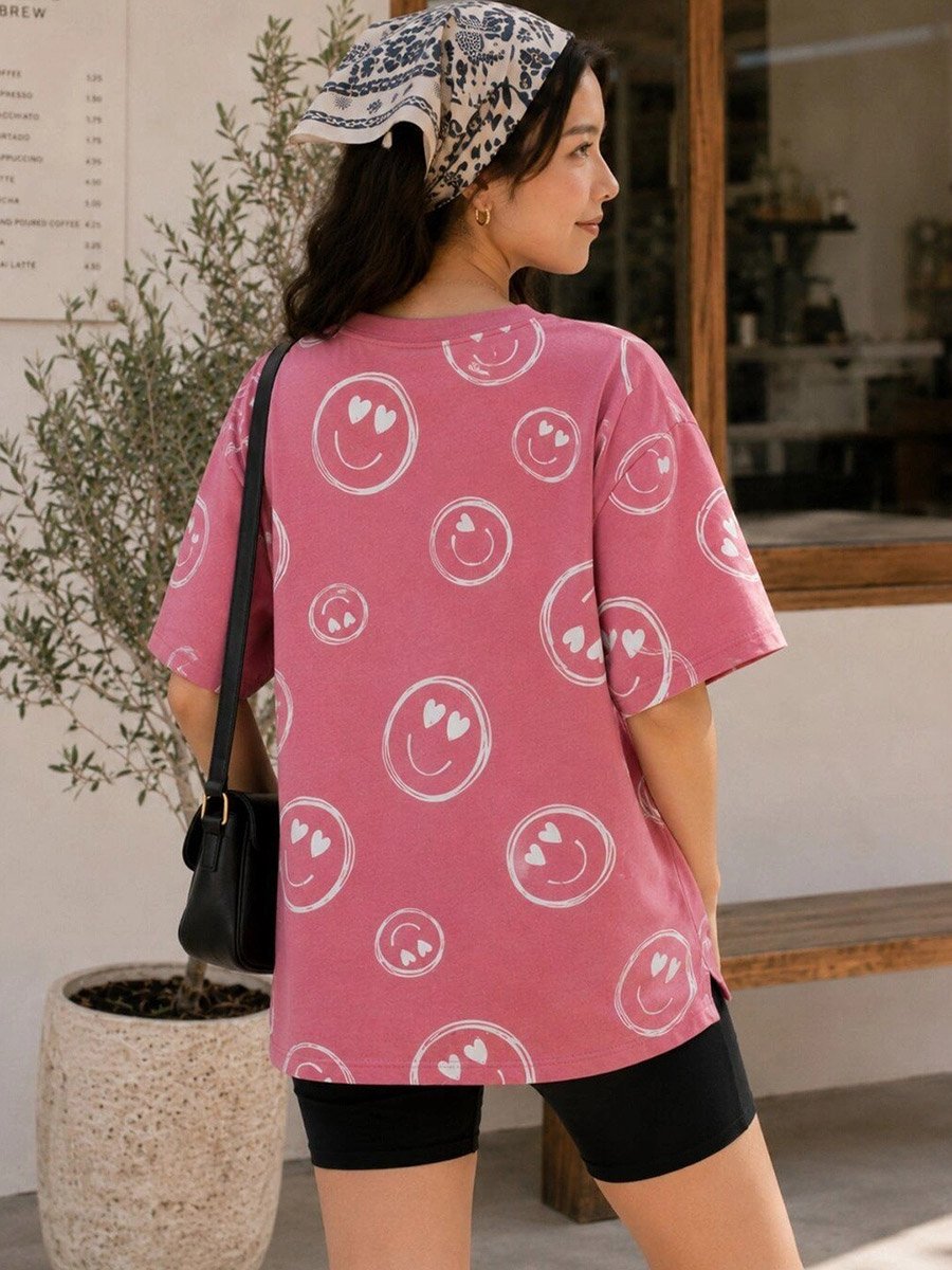 Pink Oversized Printed T-Shirt with Heart-Eyed Smileys