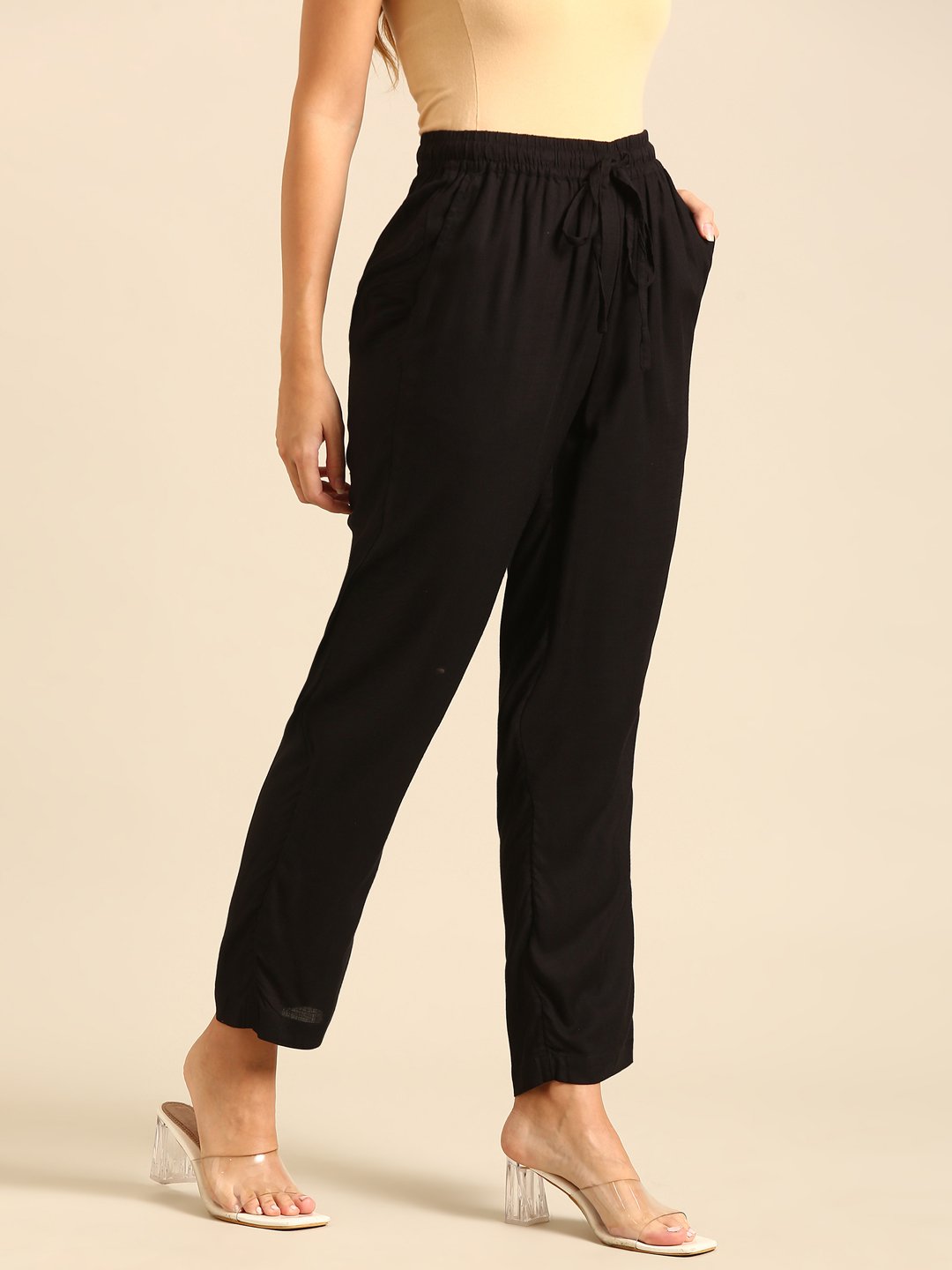 Black Solid Viscose Pants