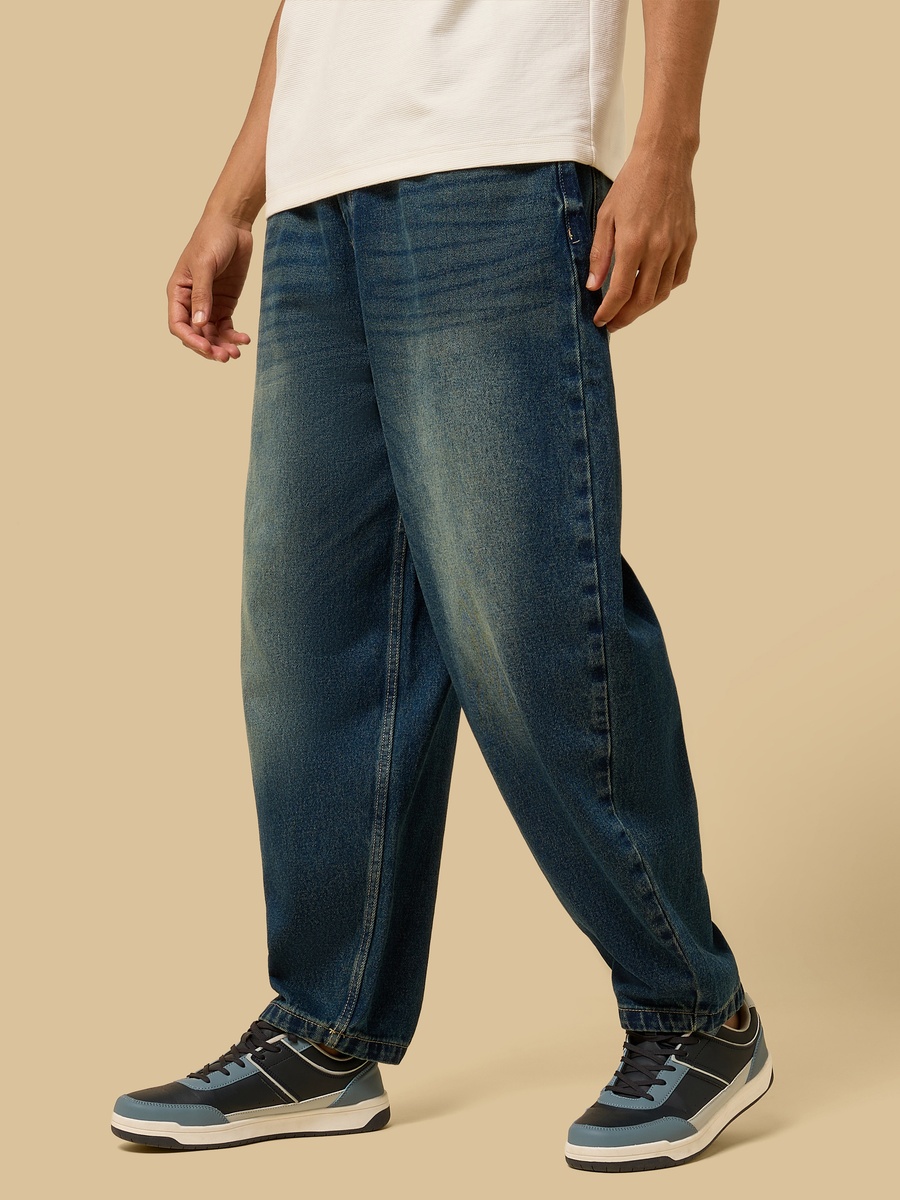 Balloon Fit Elastic Waist Jeans