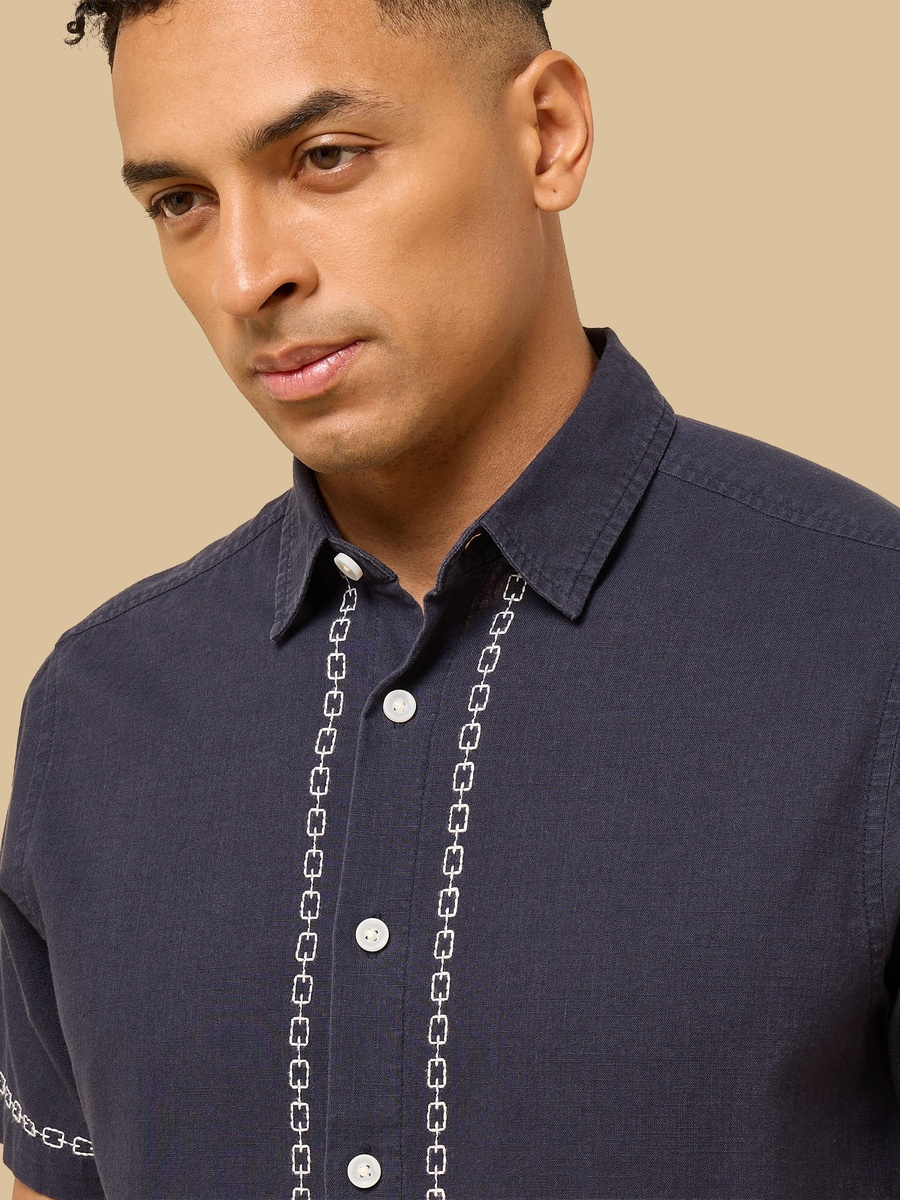 قميص مطرز من القطن الأفضل