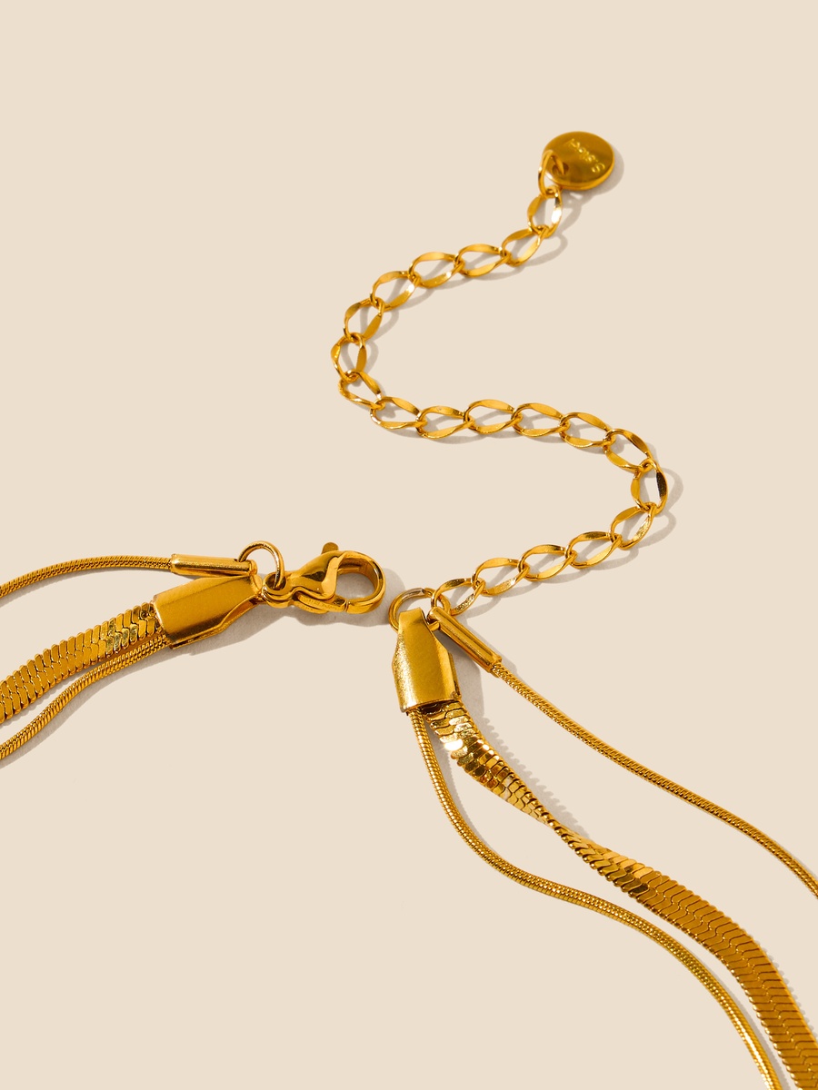 Metallic Layered Necklace with Lobster Clasp Closure
