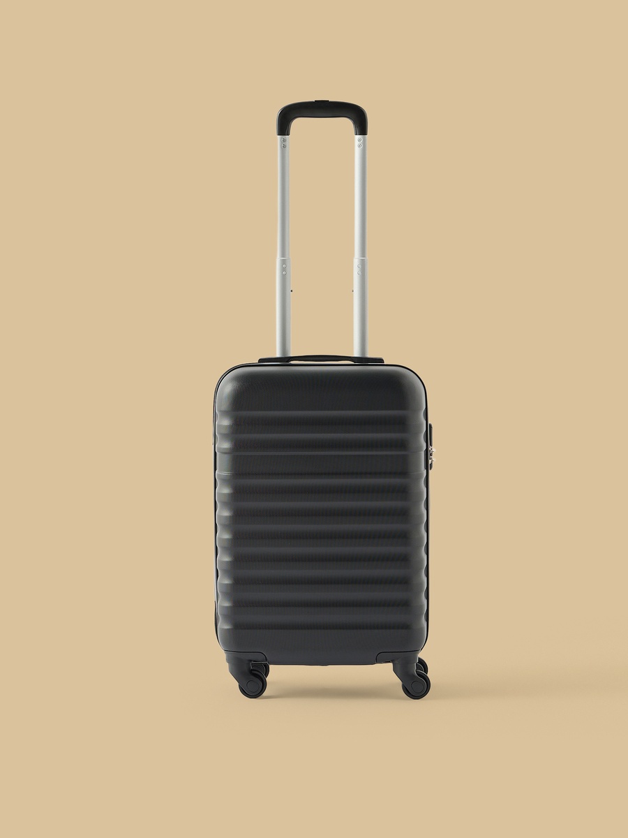 Ribbed Hardcase Trolley Bag
