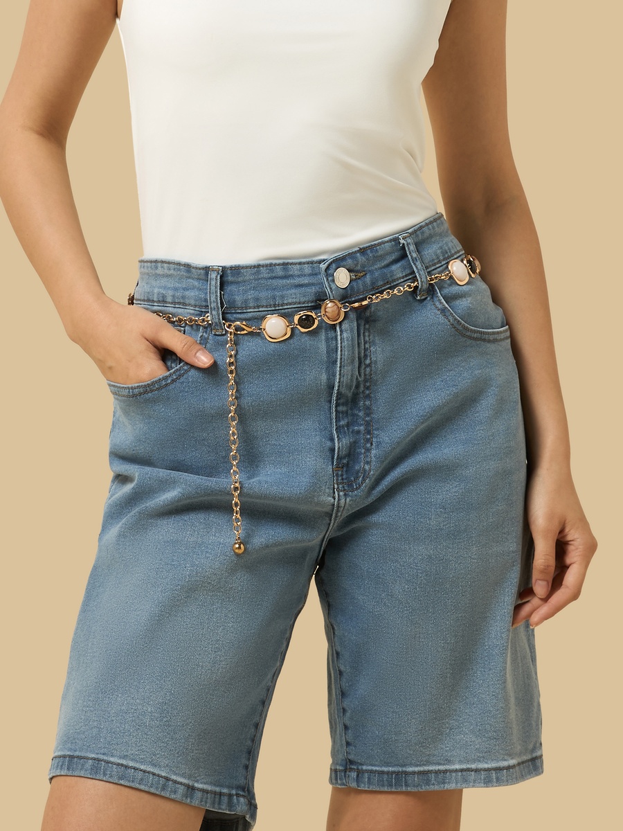 Embellished Chain Belt with Lobster Clasp Closure