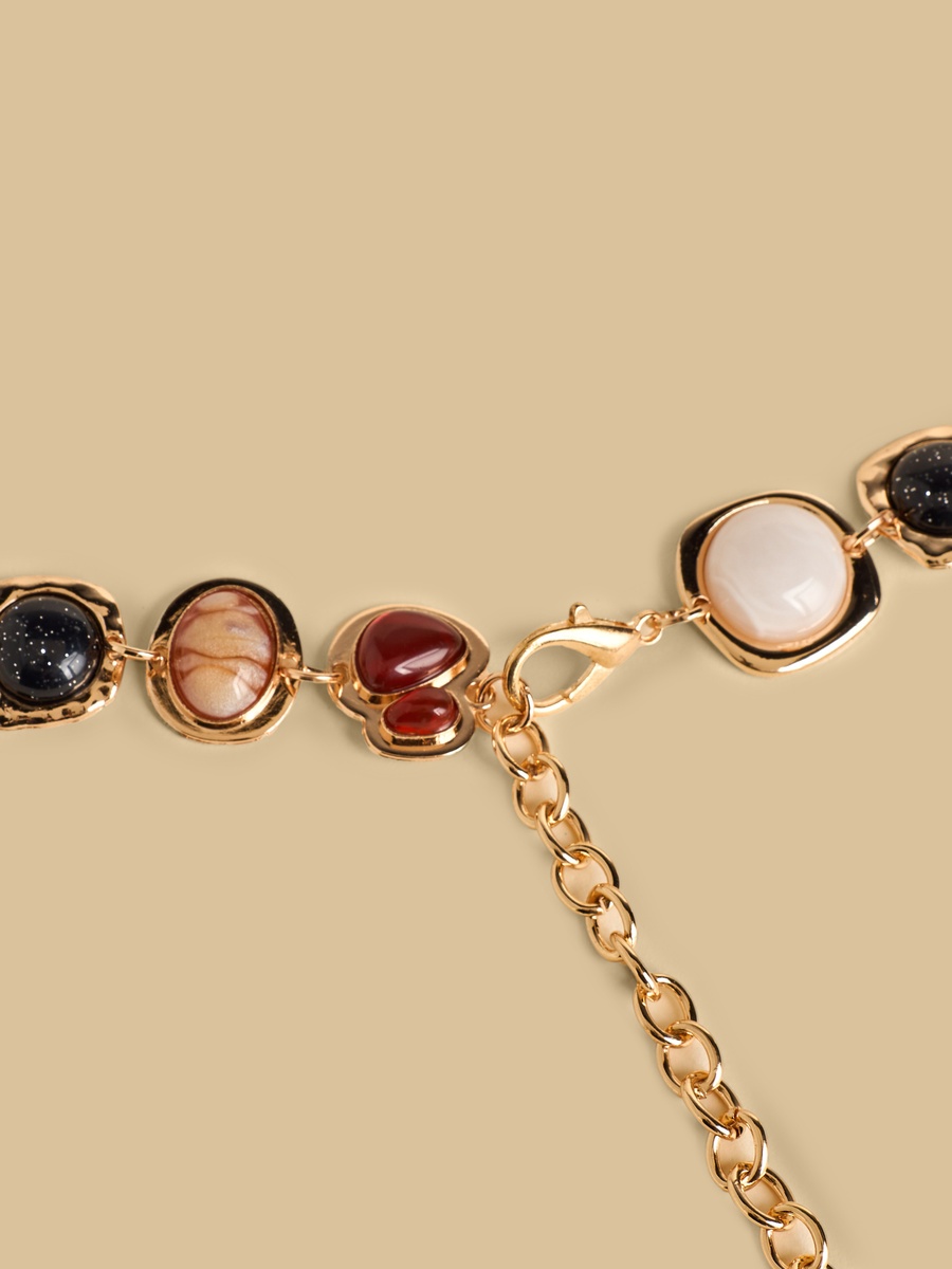 Embellished Chain Belt with Lobster Clasp Closure