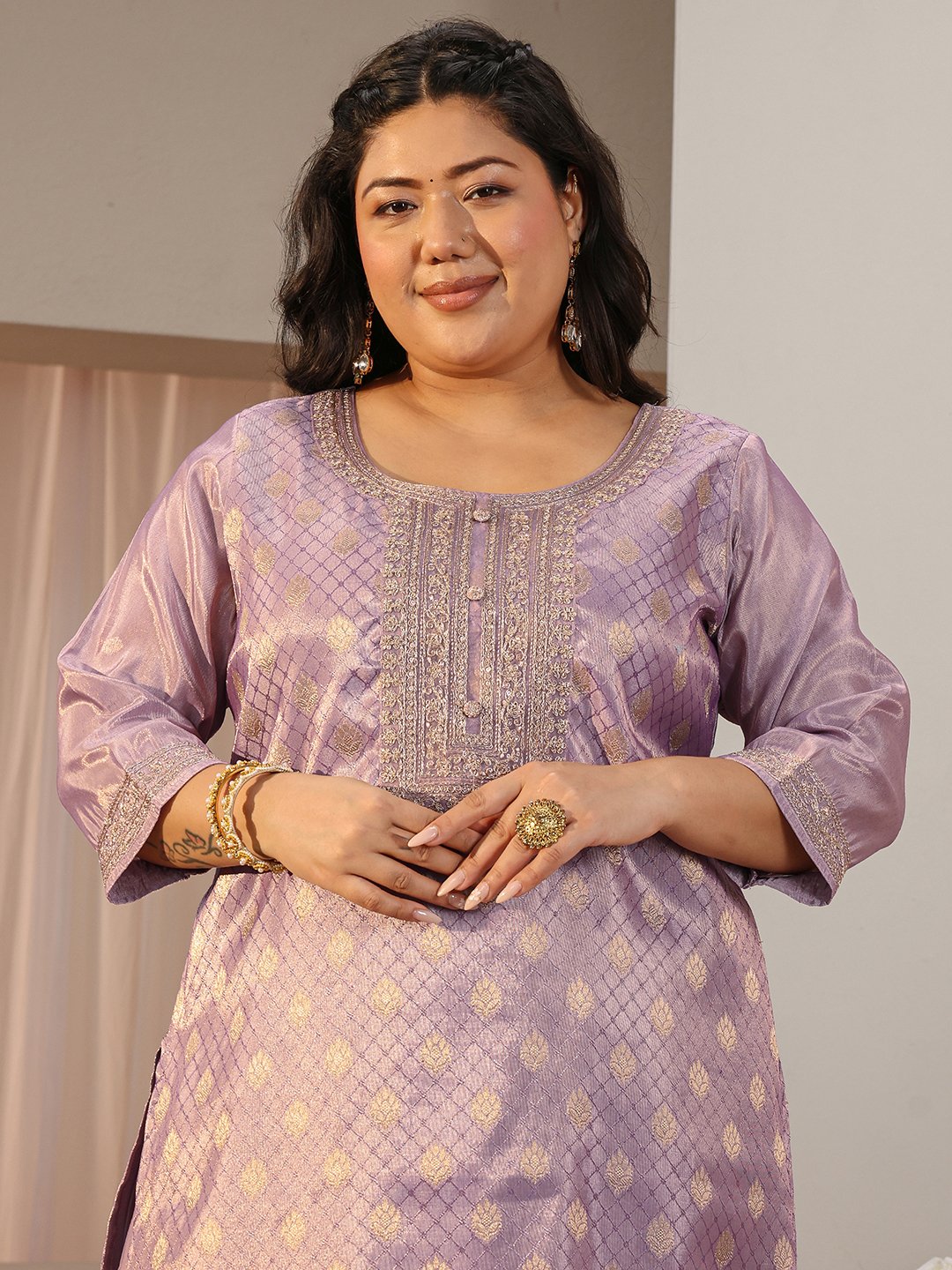 Plus Size Purple Self Design Silk Blend Straight-Fit Kurta, Pants and Dupatta Set
