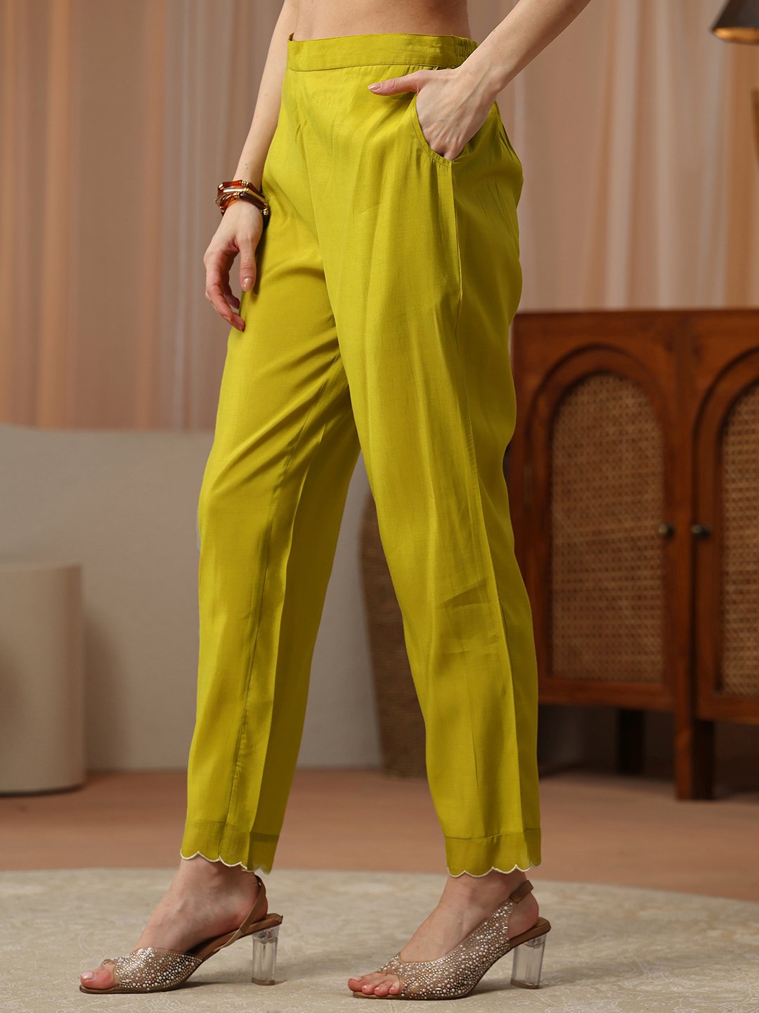 Green Printed Rayon Straight Kurta with Straight Pants Set