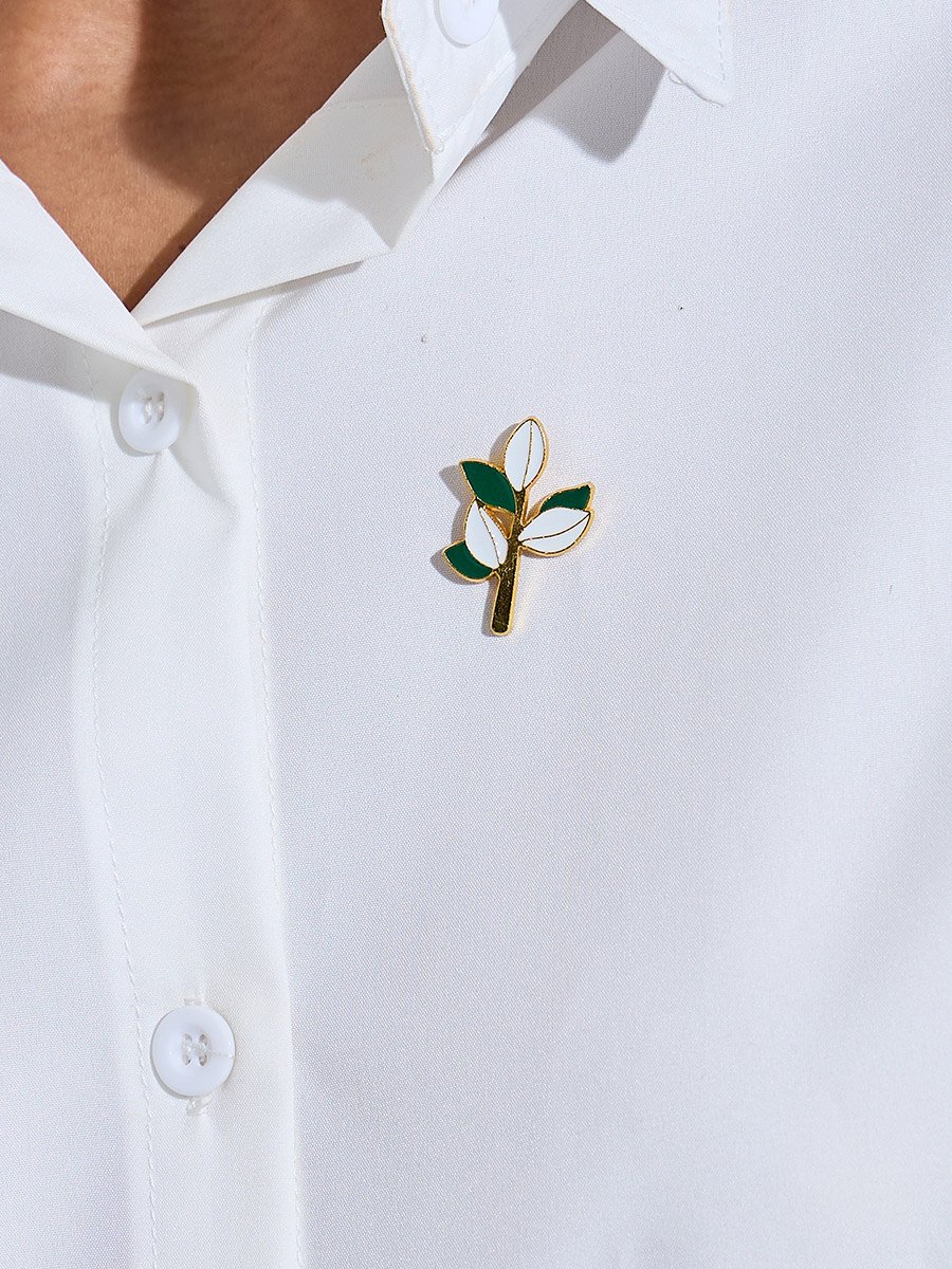 Leaf Design Brooch
