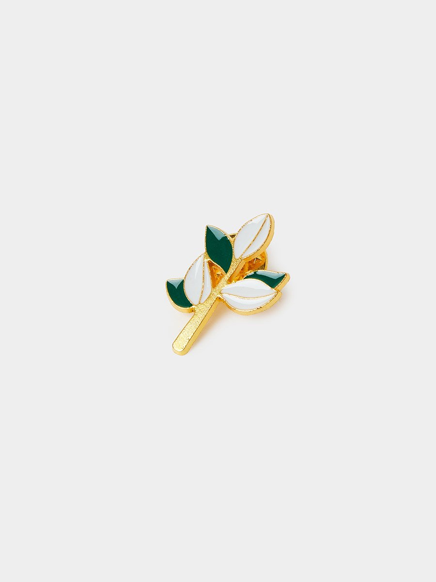 Leaf Design Brooch