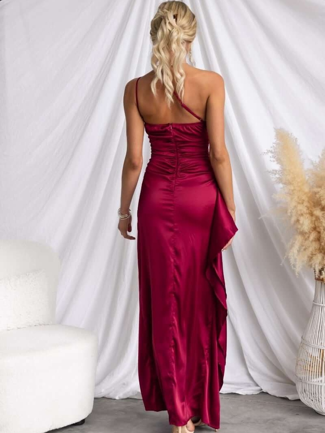 Red One-Shoulder Maxi Dress with High Slit