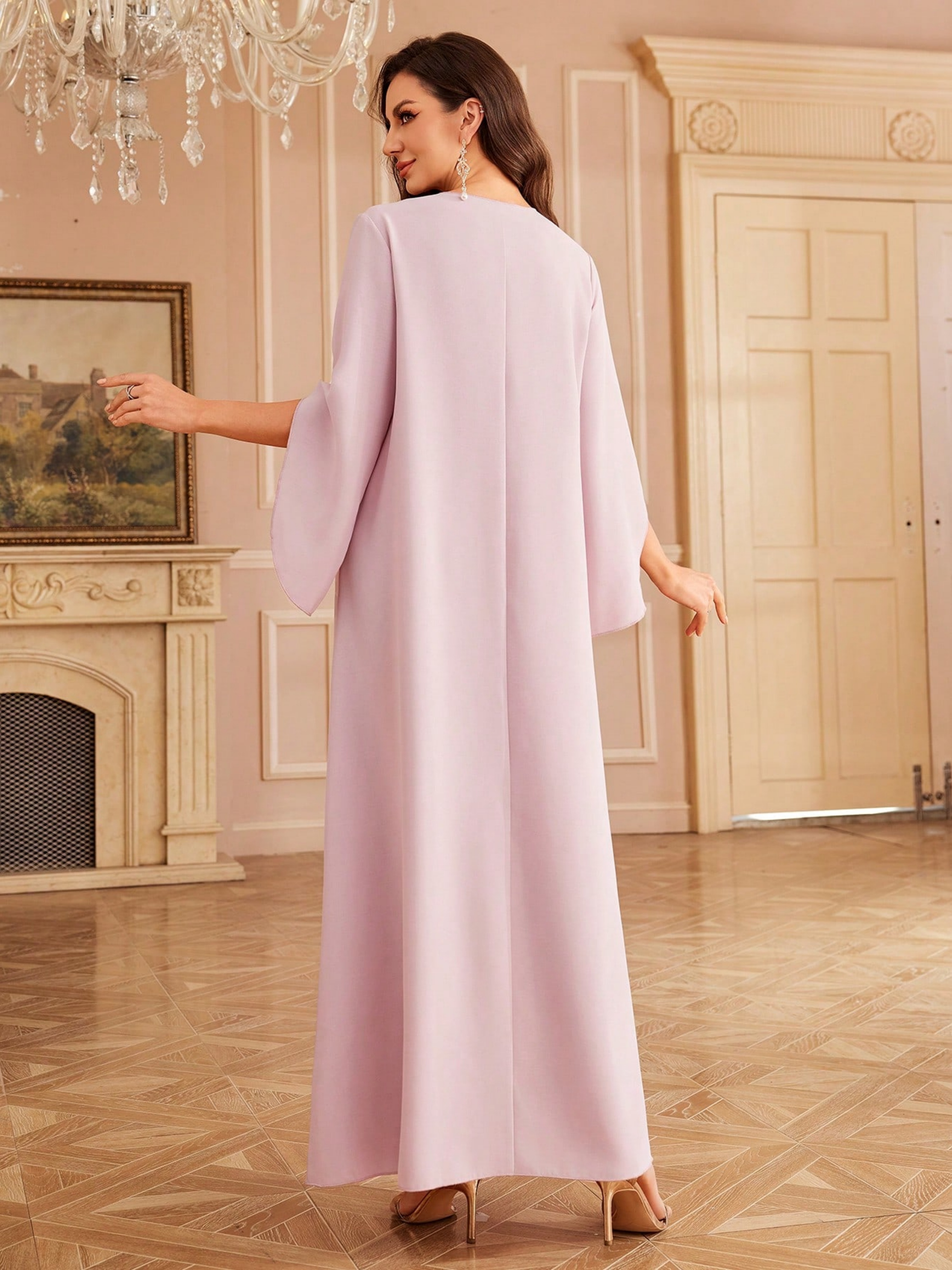 Pink Embroidered Jalabiya